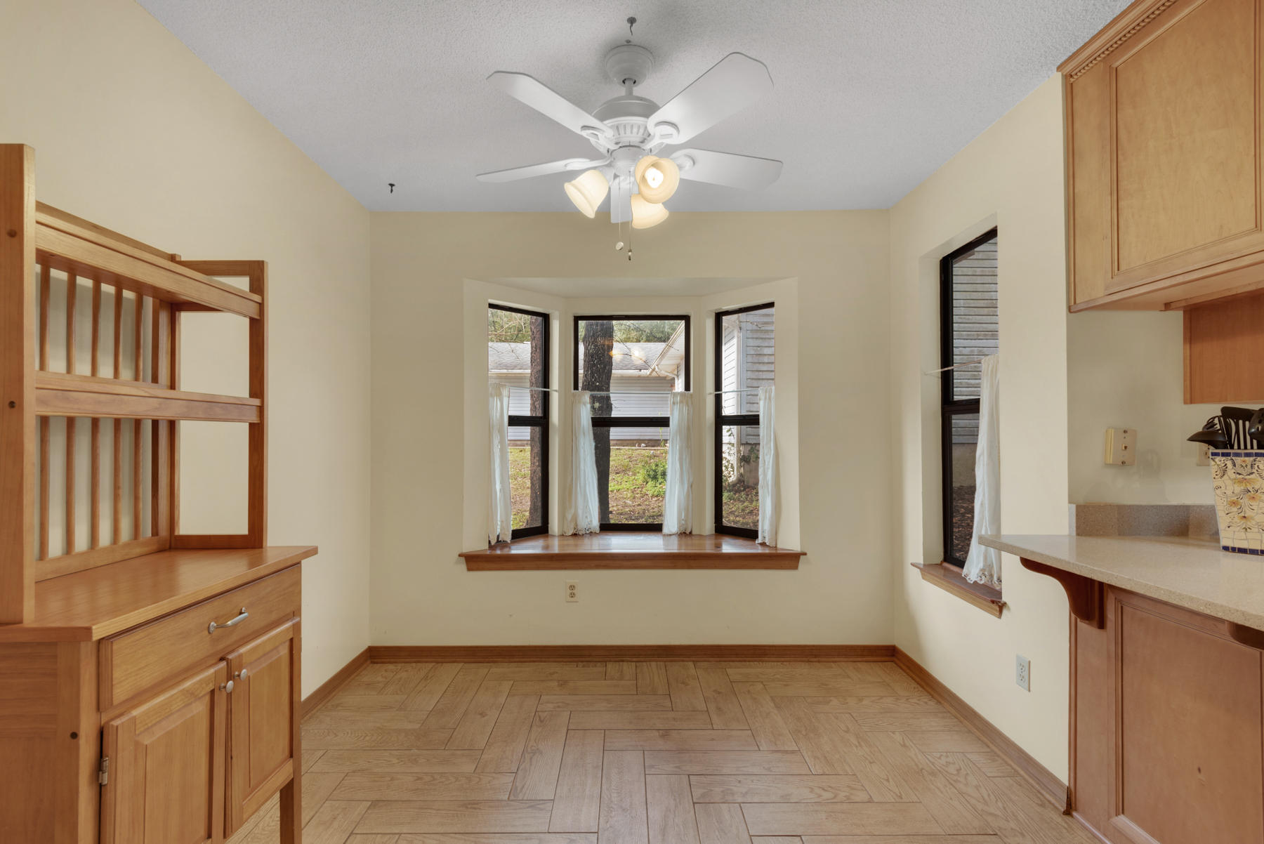 CREEKSIDE 4 - Residential