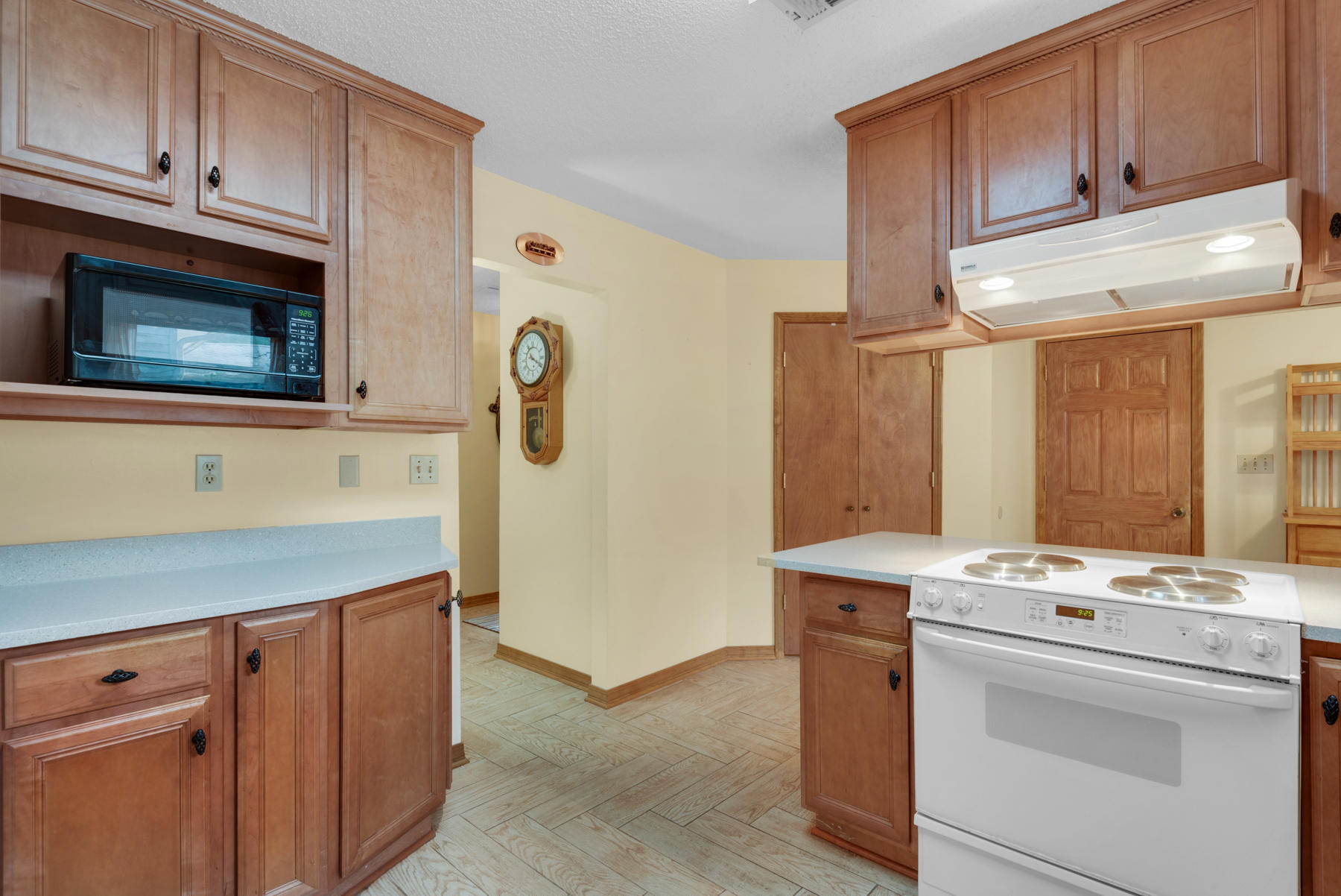 CREEKSIDE 4 - Residential