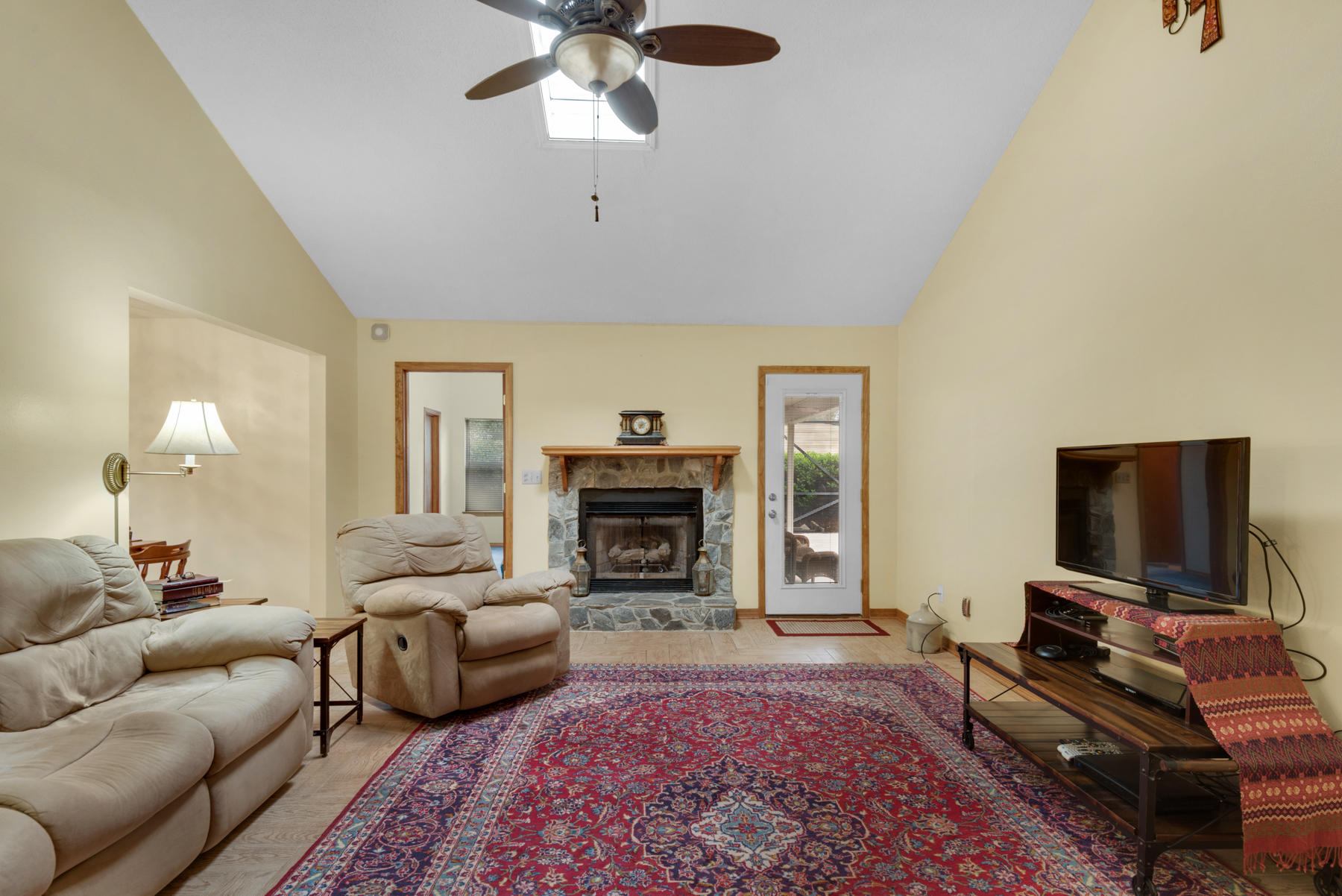 CREEKSIDE 4 - Residential