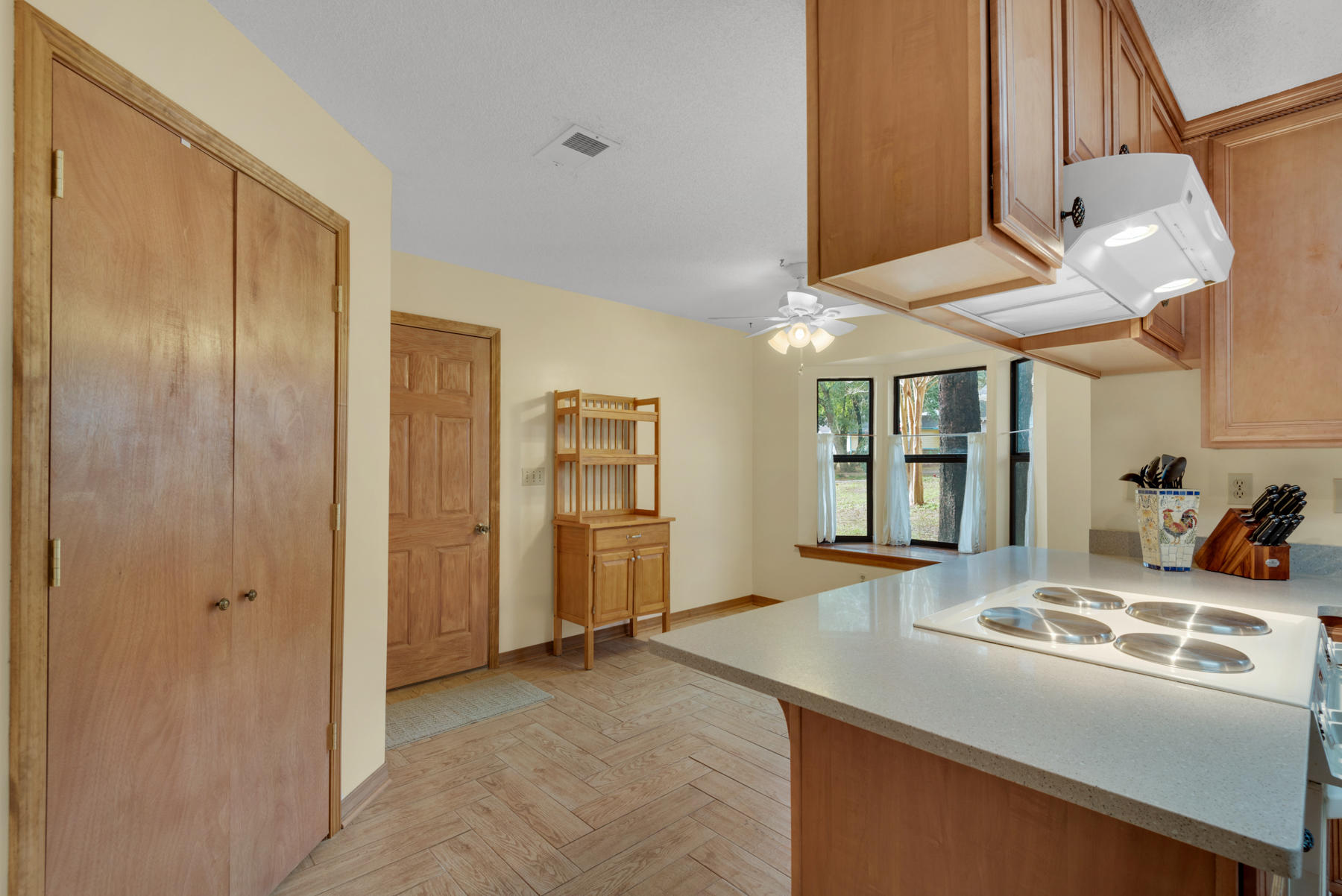 CREEKSIDE 4 - Residential