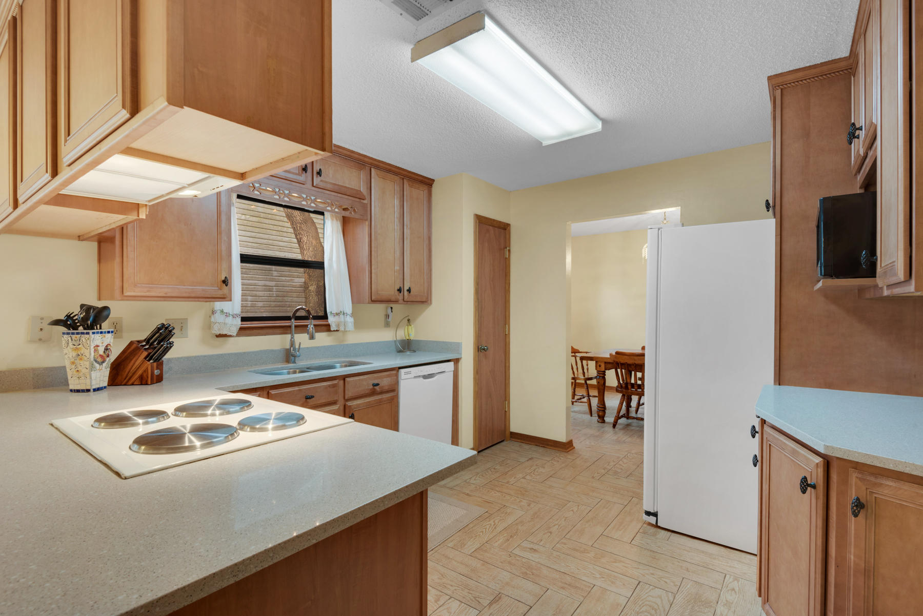 CREEKSIDE 4 - Residential