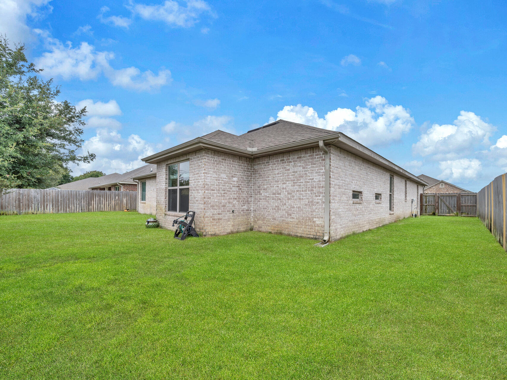 MAJESTIC OAKS - Residential