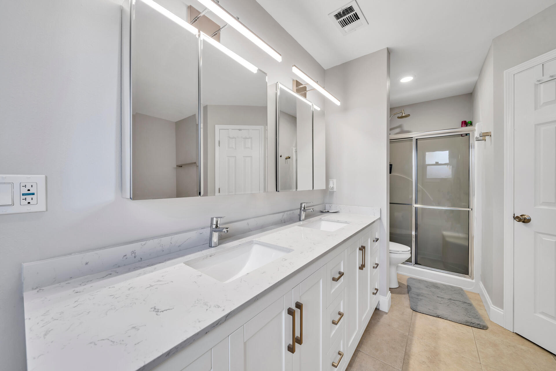 SAILBOAT COVE S/D - Residential