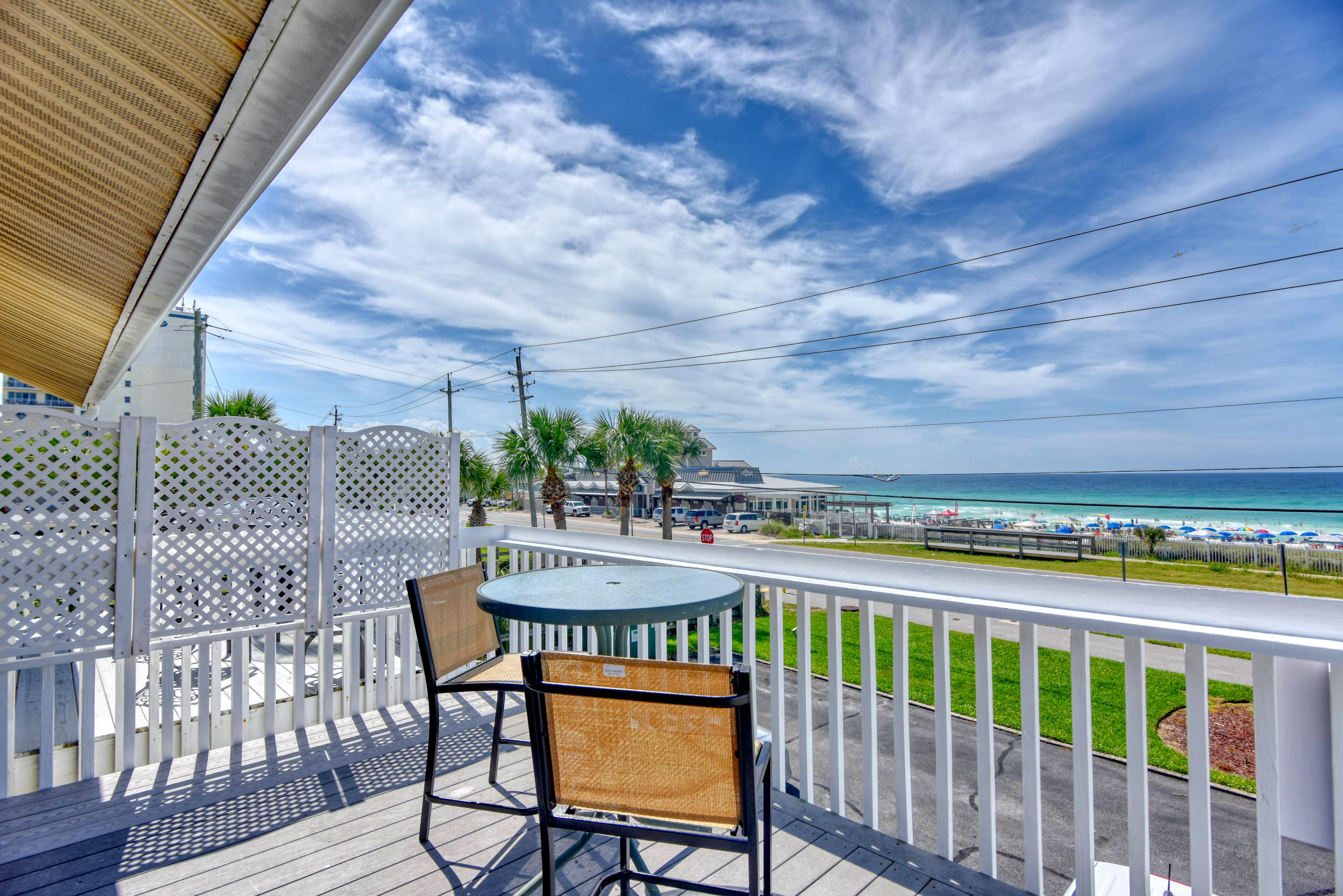 SAND PEBBLES T/H - Residential