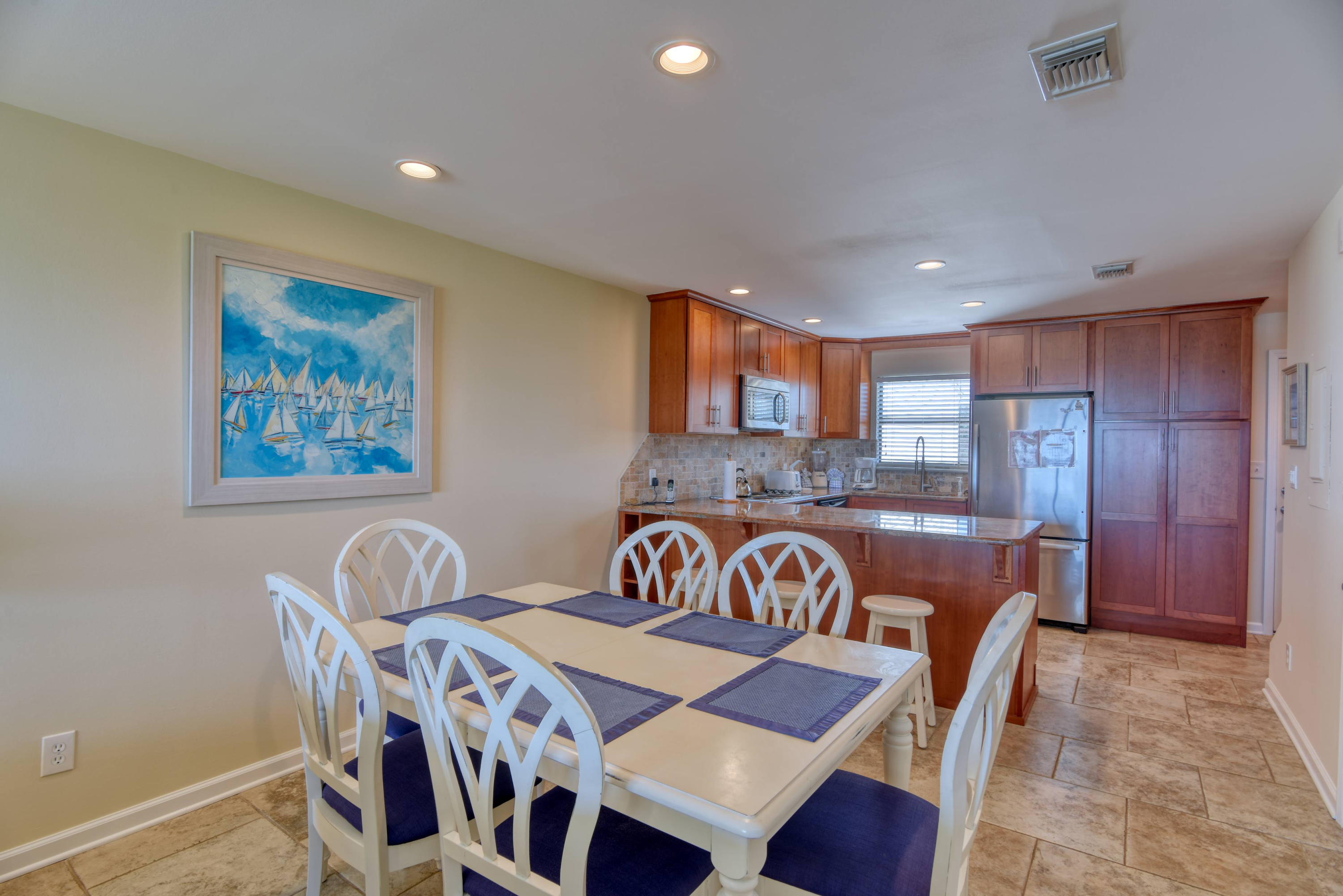 SAND PEBBLES T/H - Residential