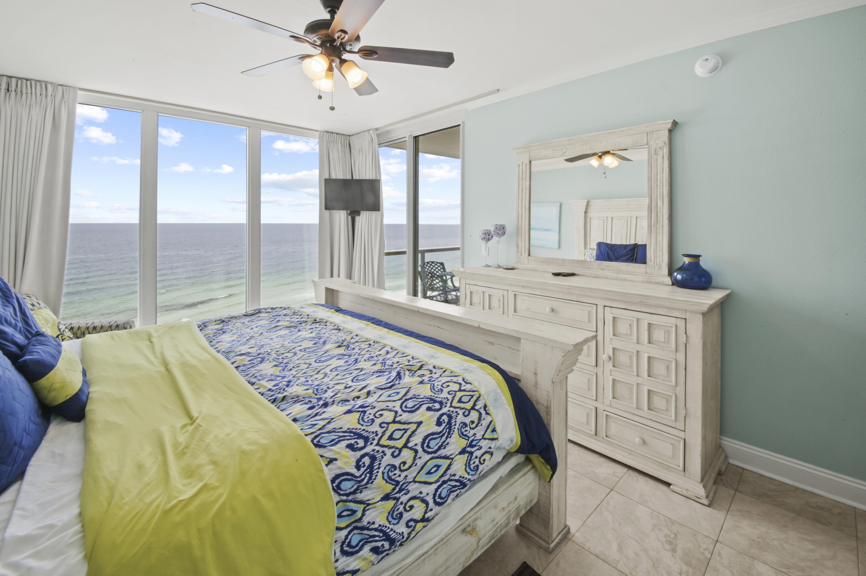CARIBBEAN RESORT - Residential
