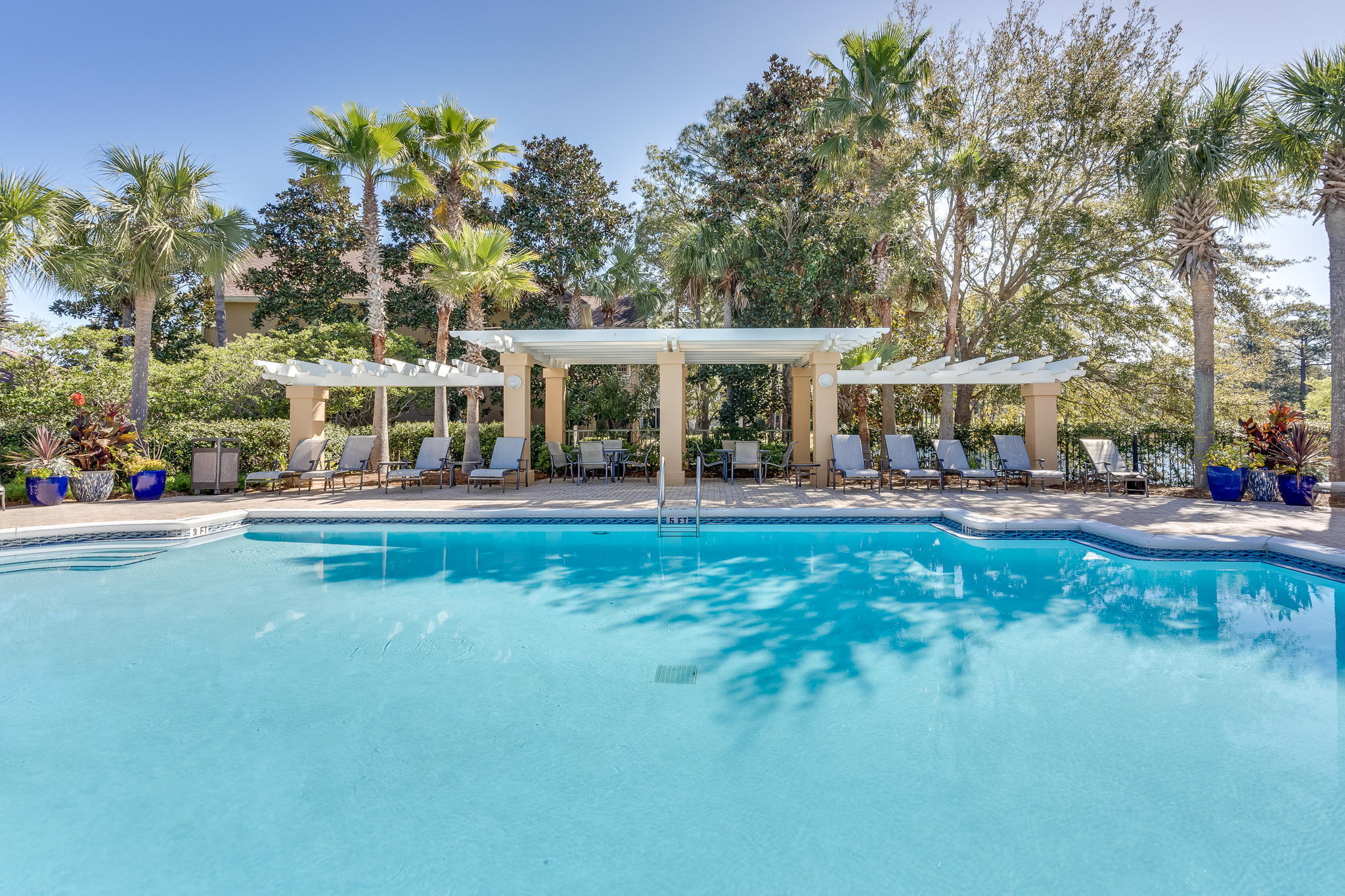 TURNBERRY VILLAS CONDO - Residential