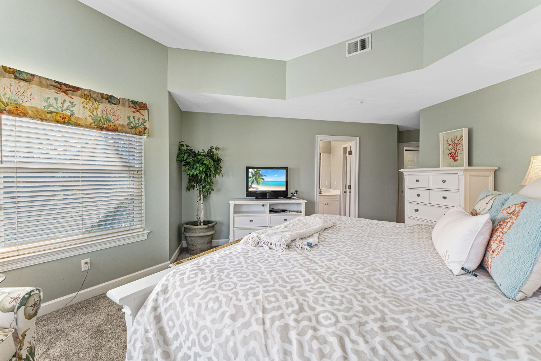 TURNBERRY VILLAS CONDO - Residential