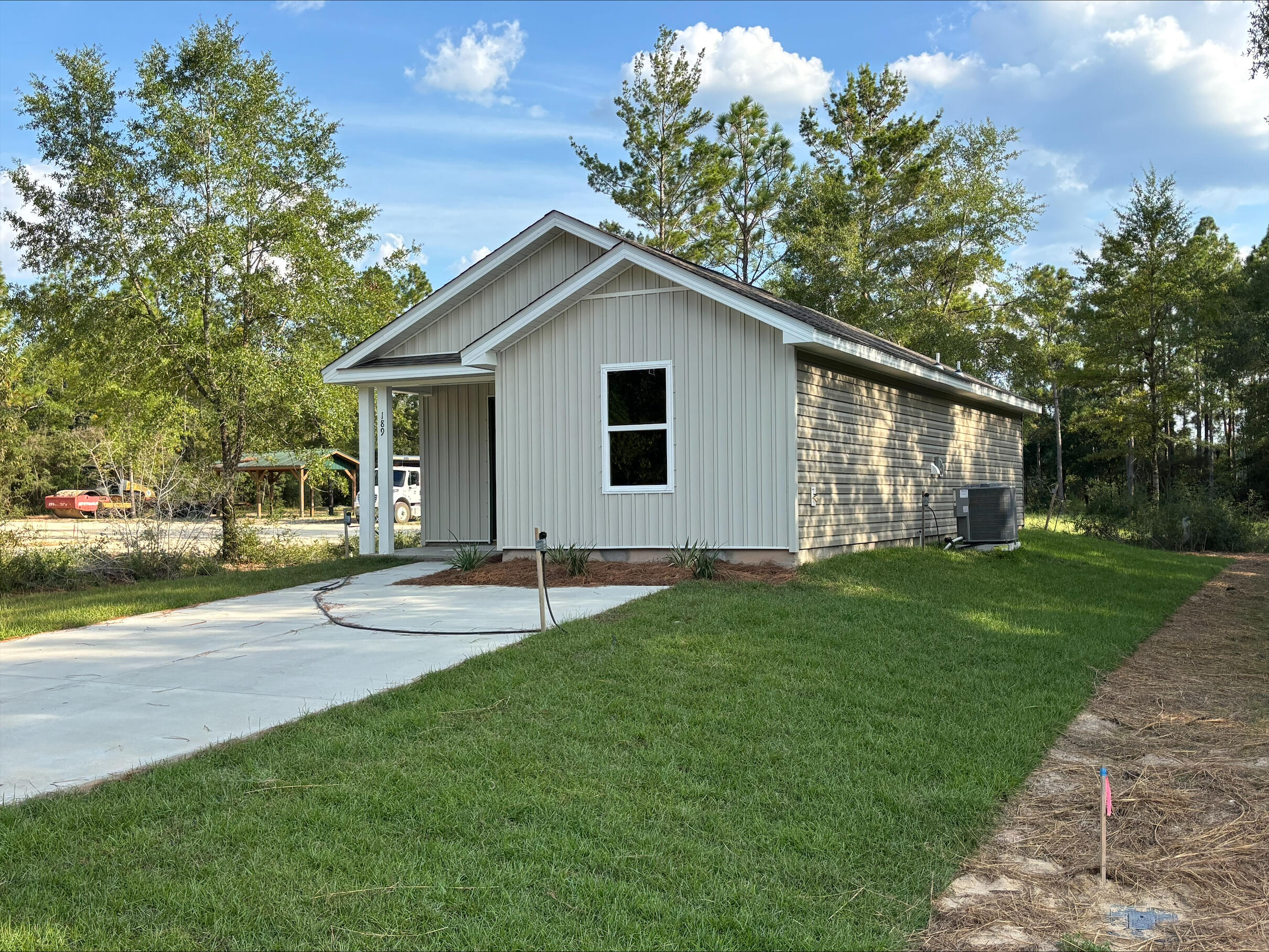 Mossy Head - Residential