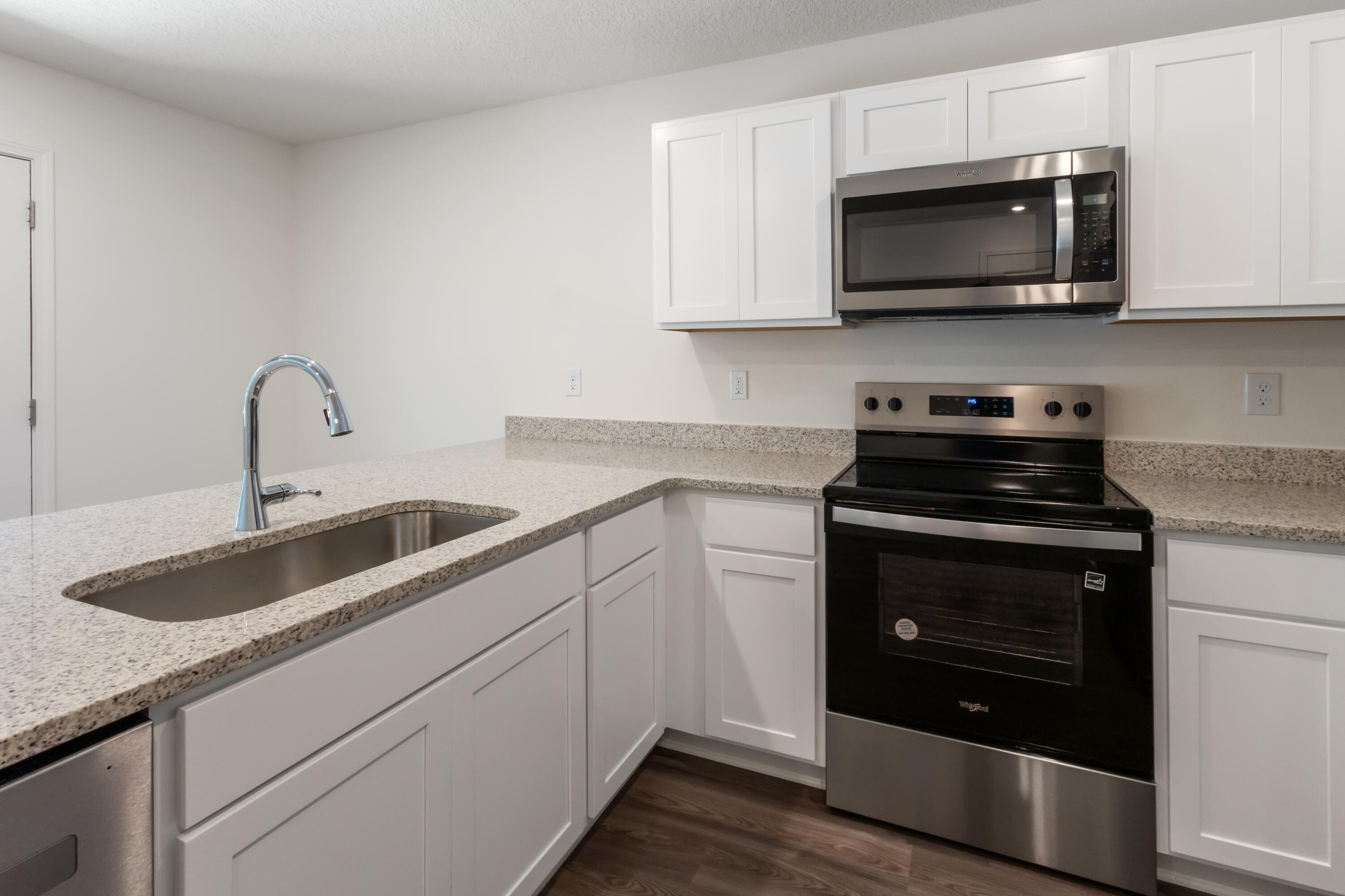 Mossy Head - Residential