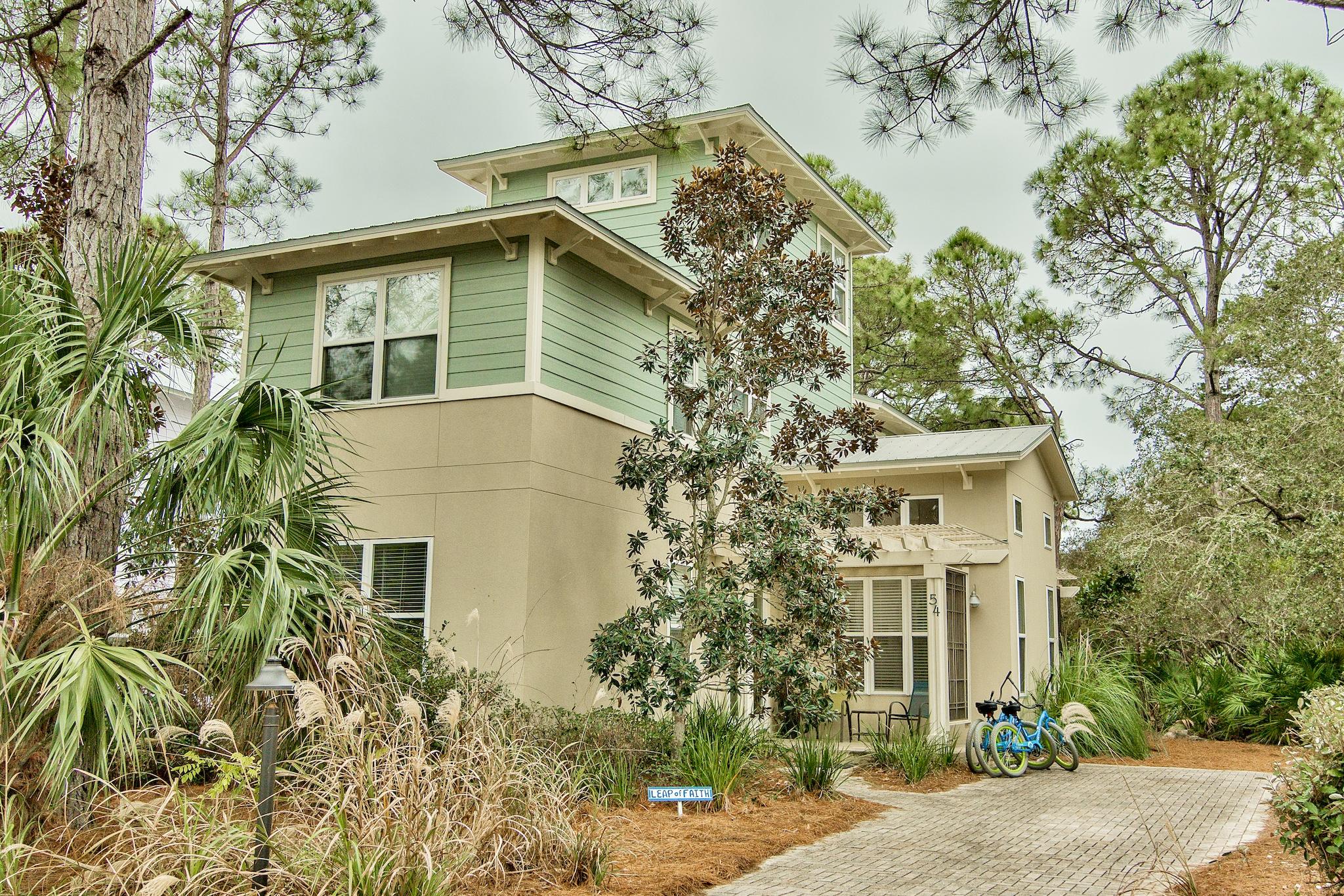 CASSINE VILLAGE - Residential