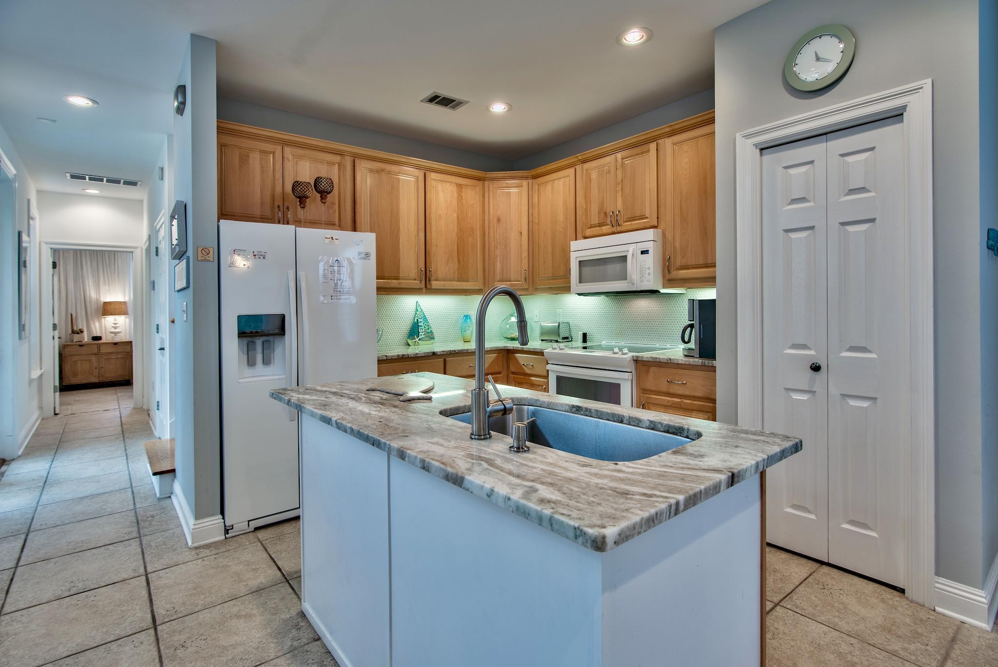 CASSINE VILLAGE - Residential