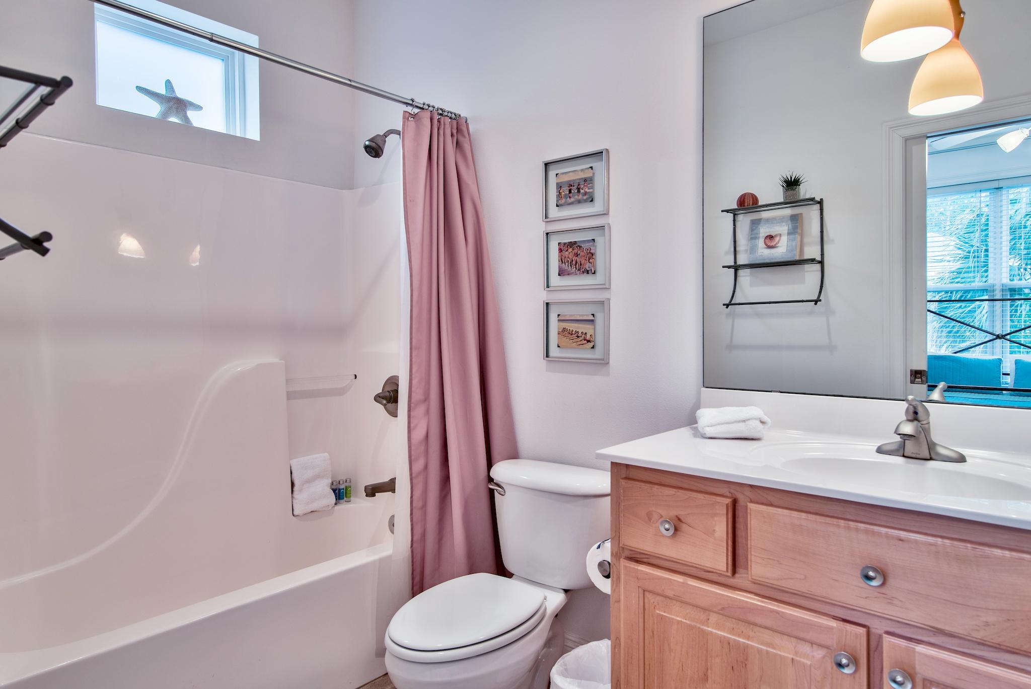 CASSINE VILLAGE - Residential