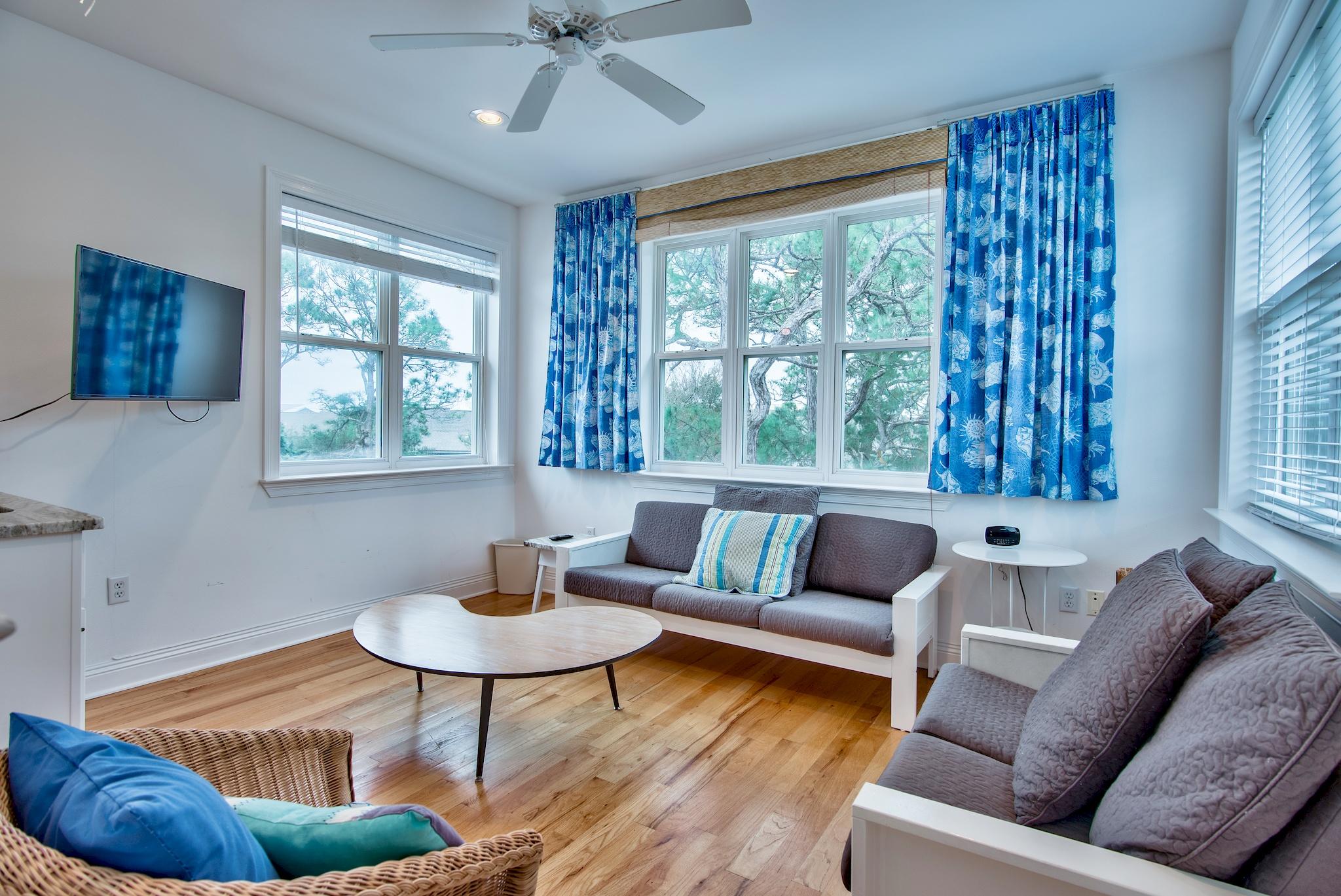 CASSINE VILLAGE - Residential