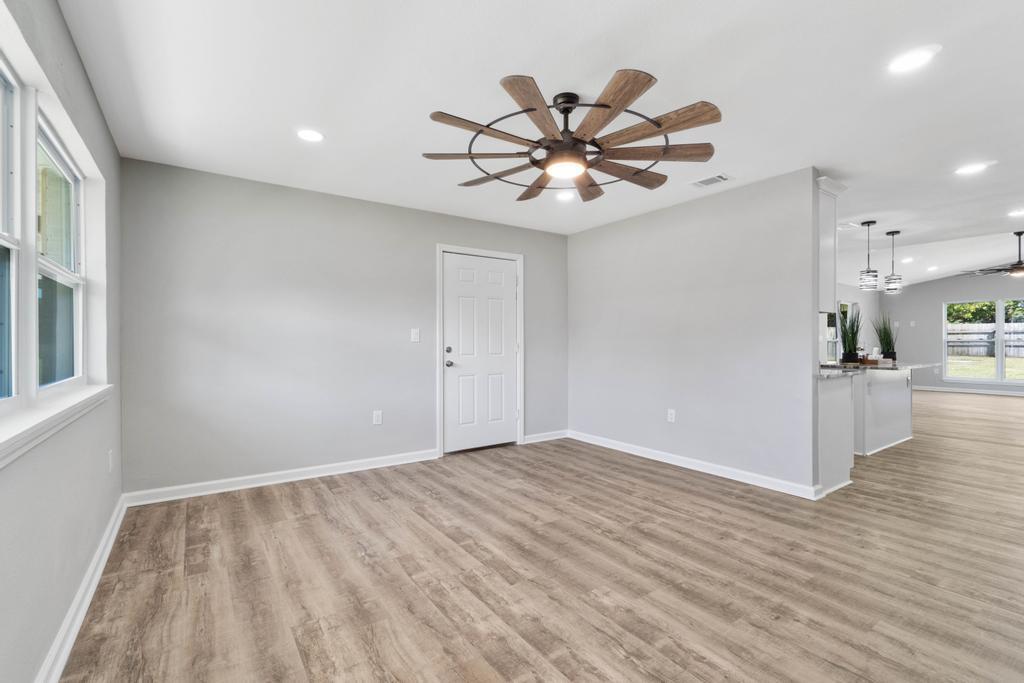 1ST ADD VESTA HTS LOT 29 BLK 6 - Residential