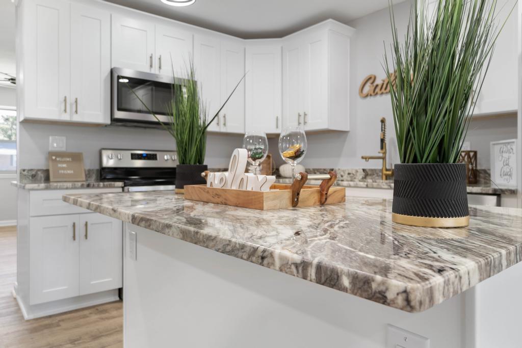 1ST ADD VESTA HTS LOT 29 BLK 6 - Residential