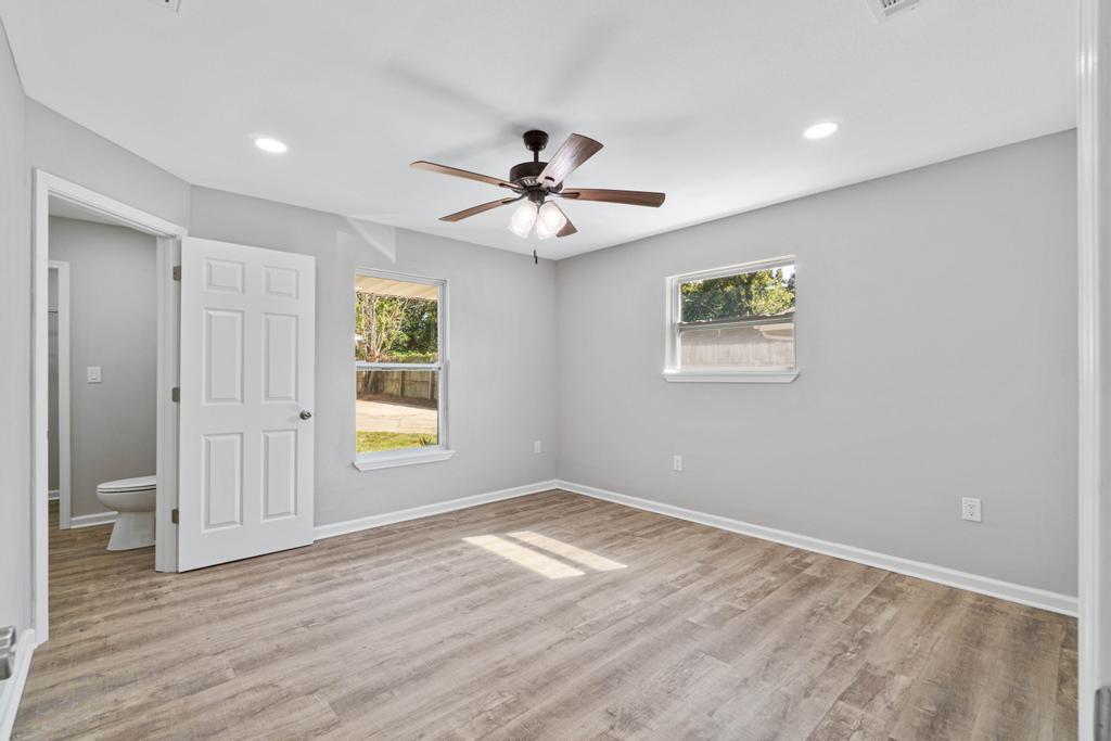 1ST ADD VESTA HTS LOT 29 BLK 6 - Residential