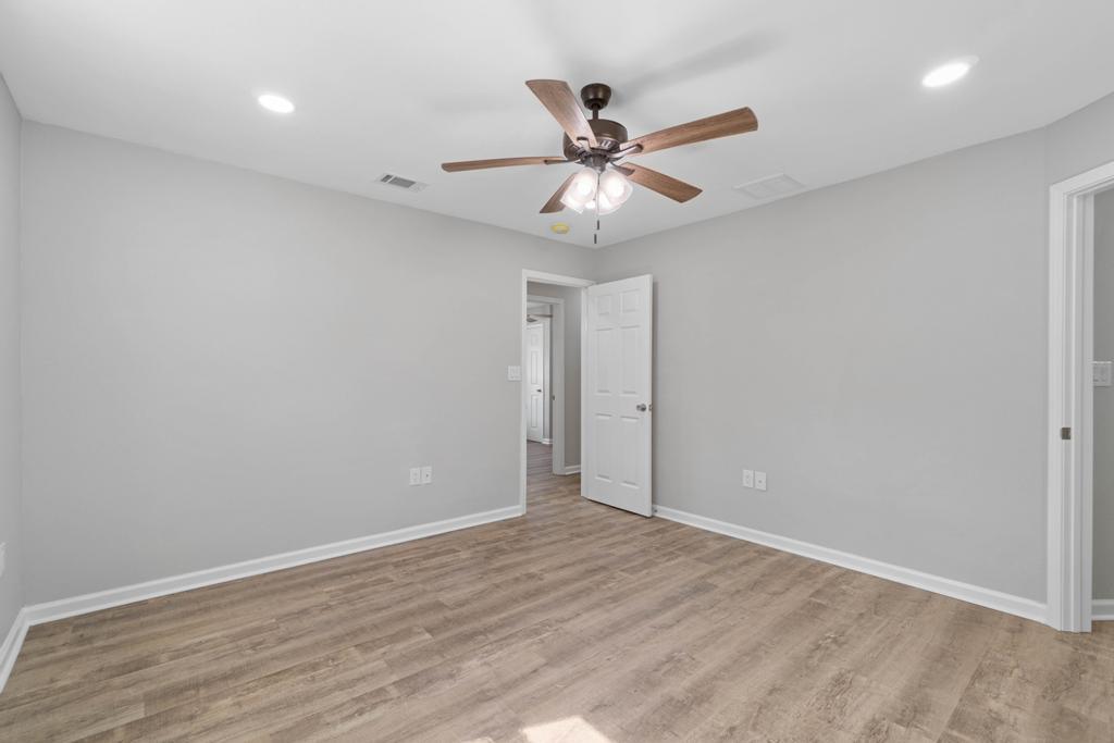 1ST ADD VESTA HTS LOT 29 BLK 6 - Residential