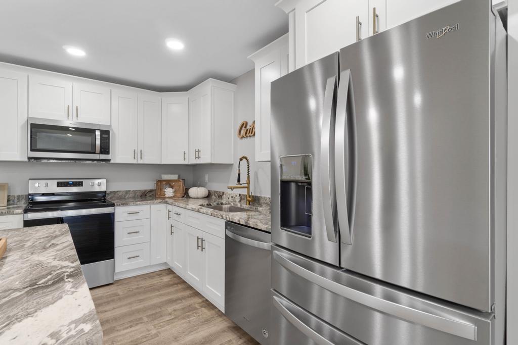 1ST ADD VESTA HTS LOT 29 BLK 6 - Residential