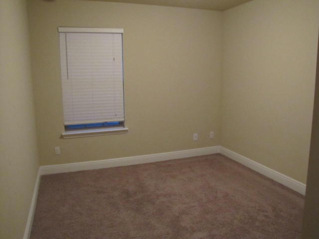 RESERVE POINTE - Residential Lease