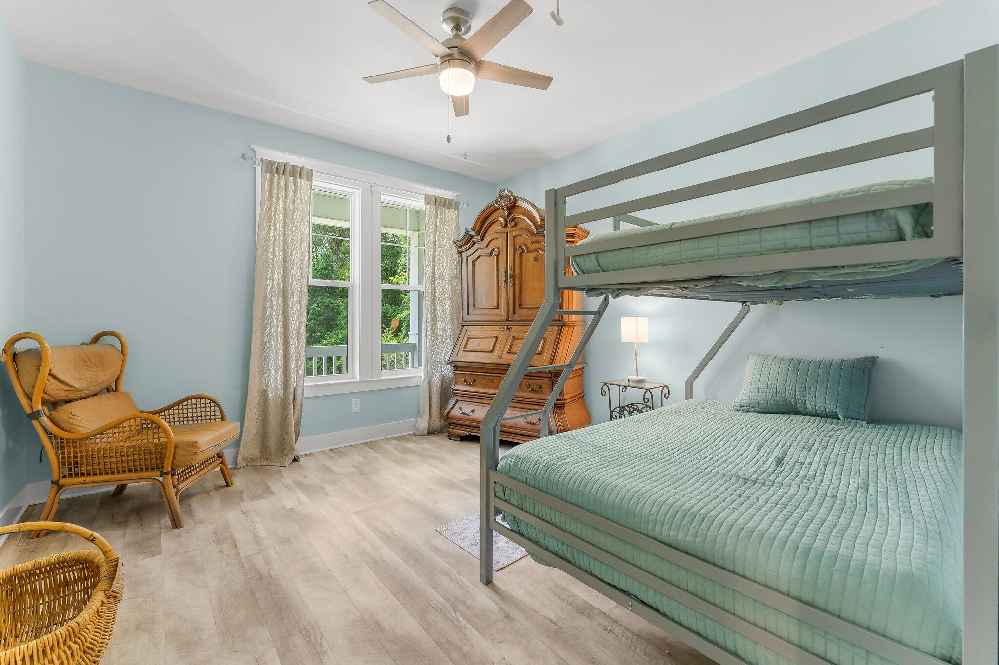 ALAQUA ESTATES - Residential Lease