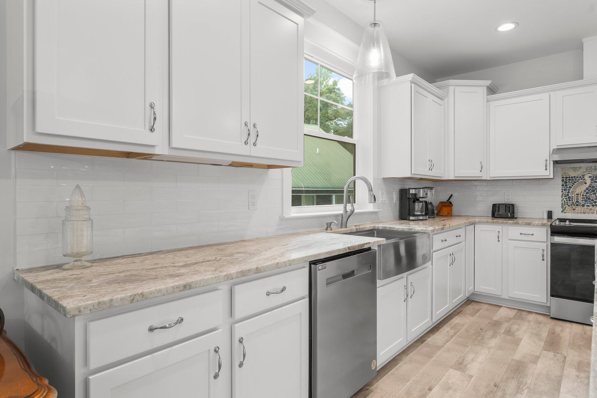 ALAQUA ESTATES - Residential Lease