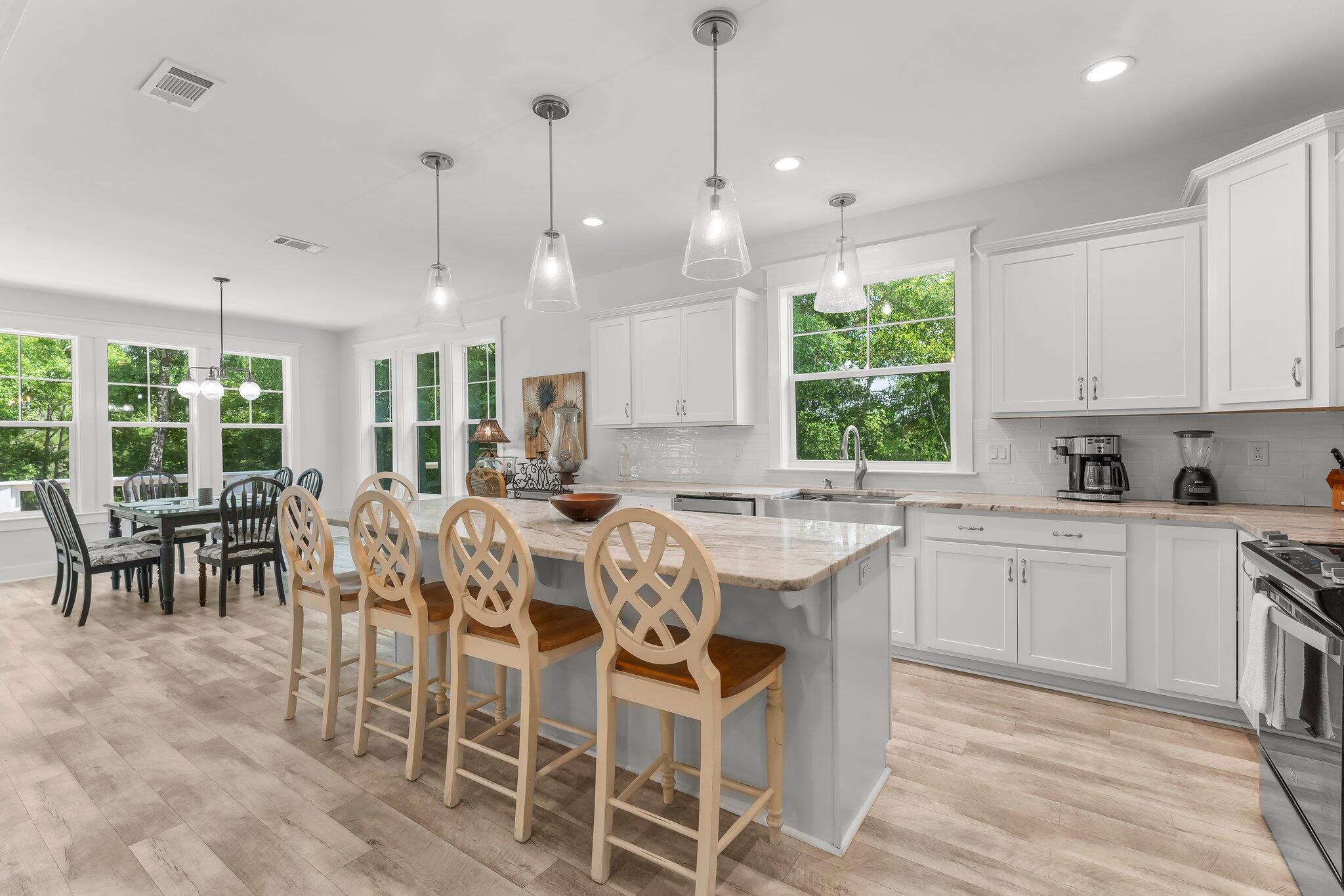 ALAQUA ESTATES - Residential Lease