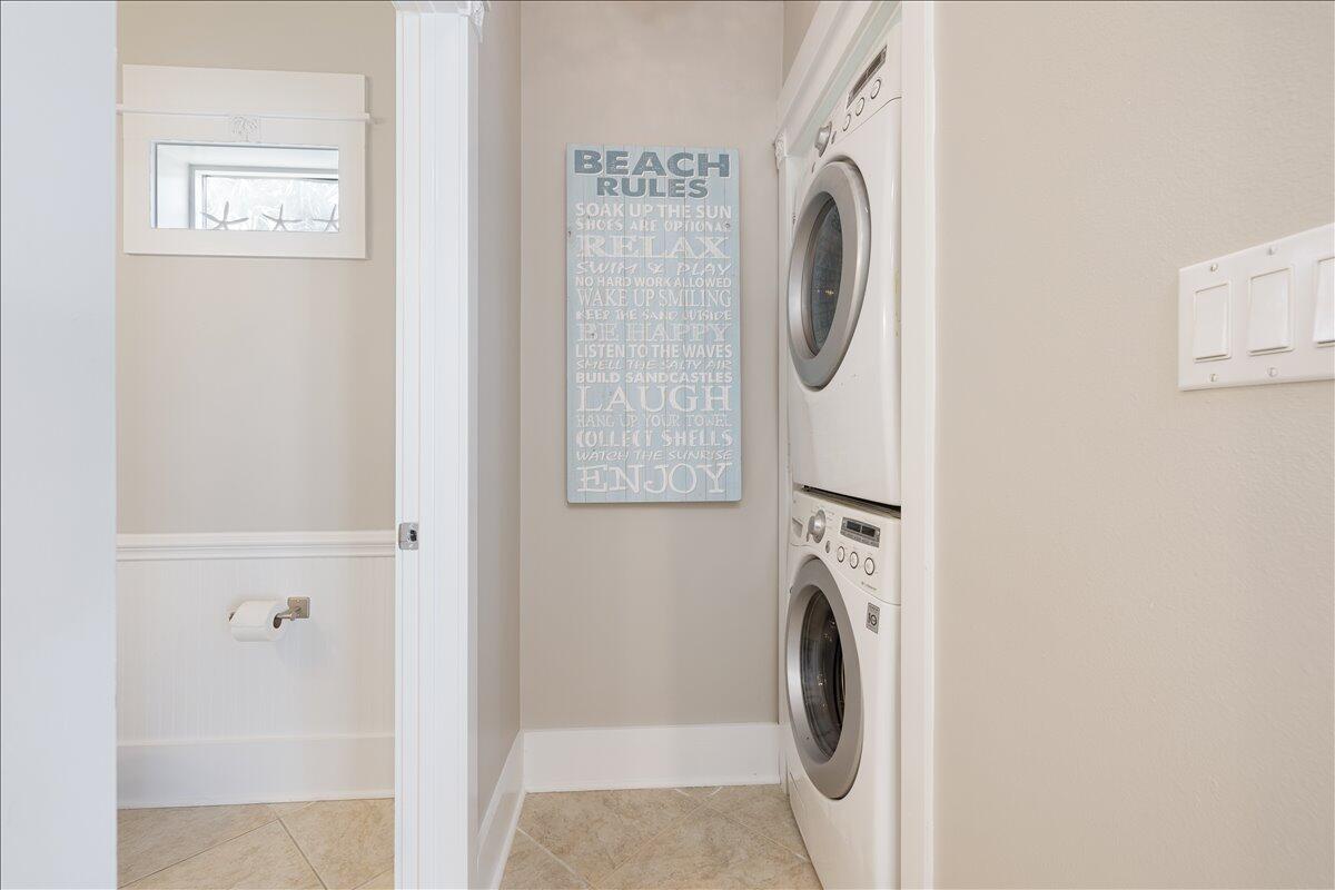 MIRAMAR BEACH - Residential