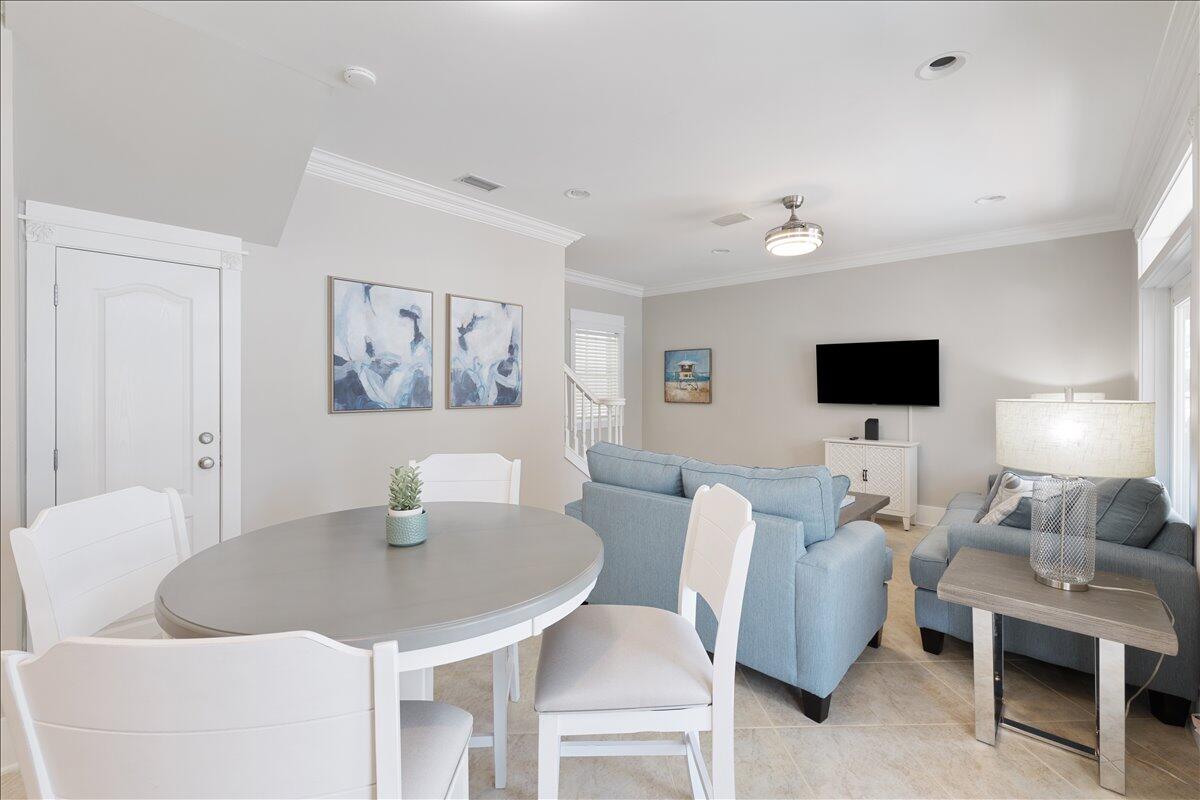 MIRAMAR BEACH - Residential