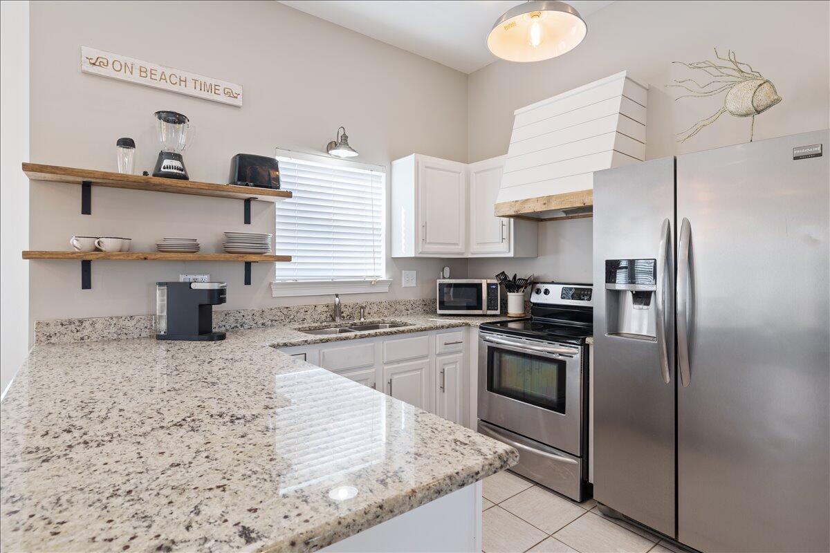 MIRAMAR BEACH - Residential