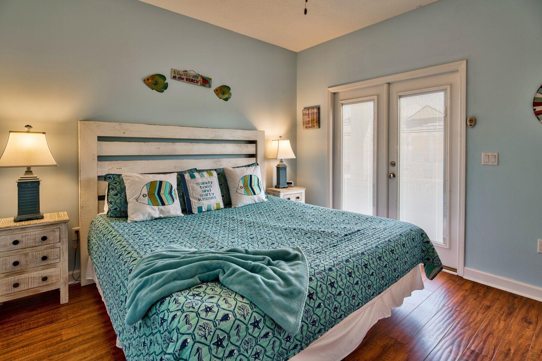 VILLAGES OF CRYSTAL BEACH - Residential