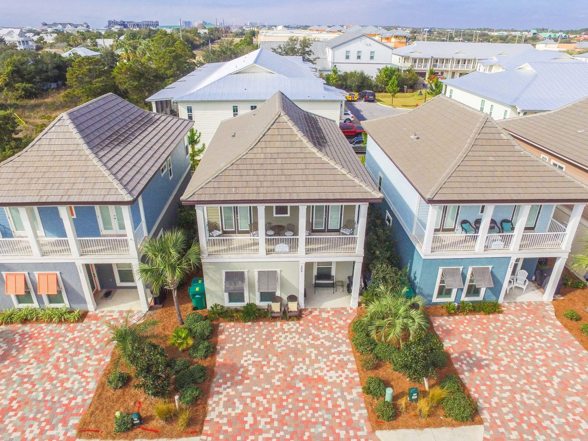 VILLAGES OF CRYSTAL BEACH - Residential