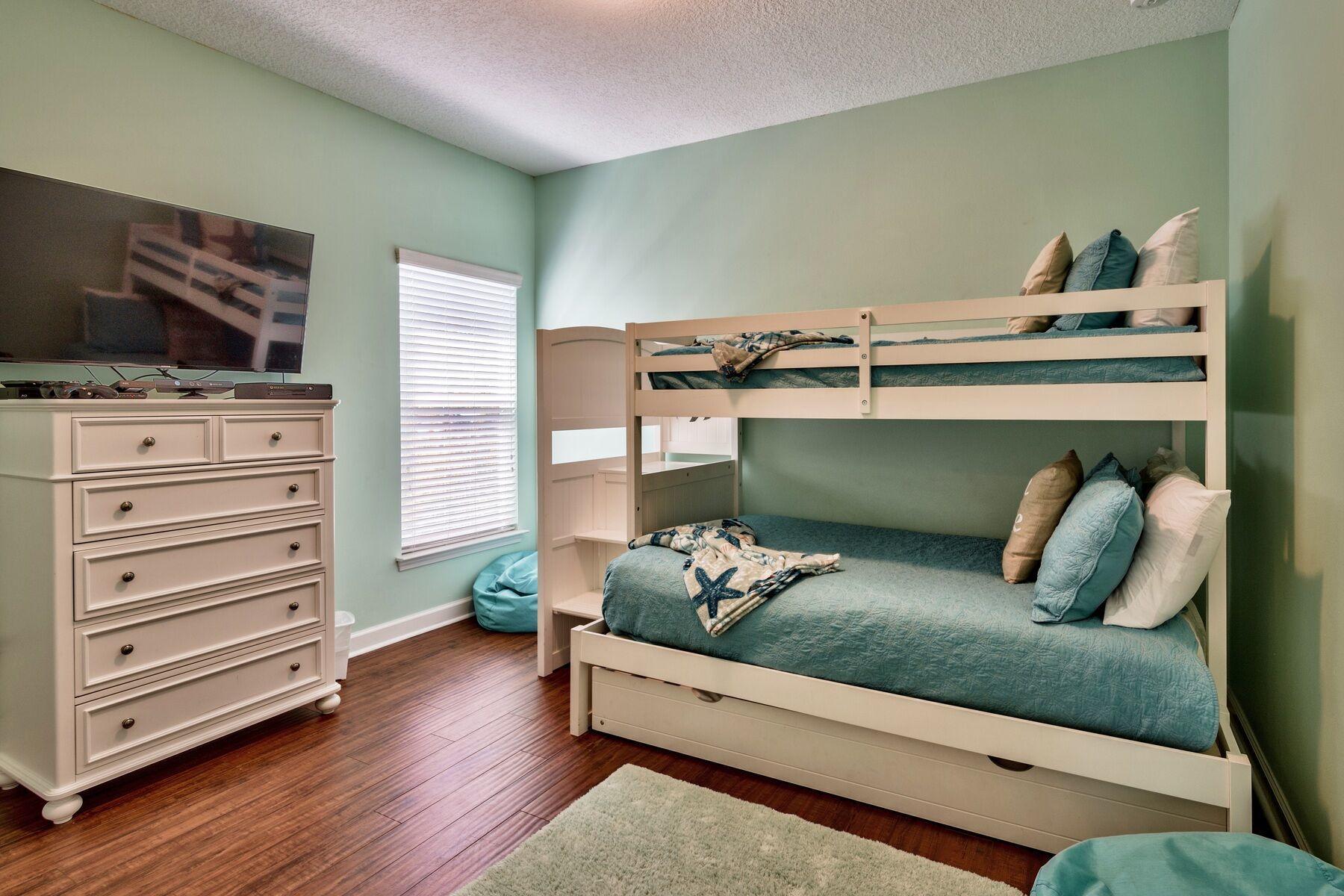 VILLAGES OF CRYSTAL BEACH - Residential