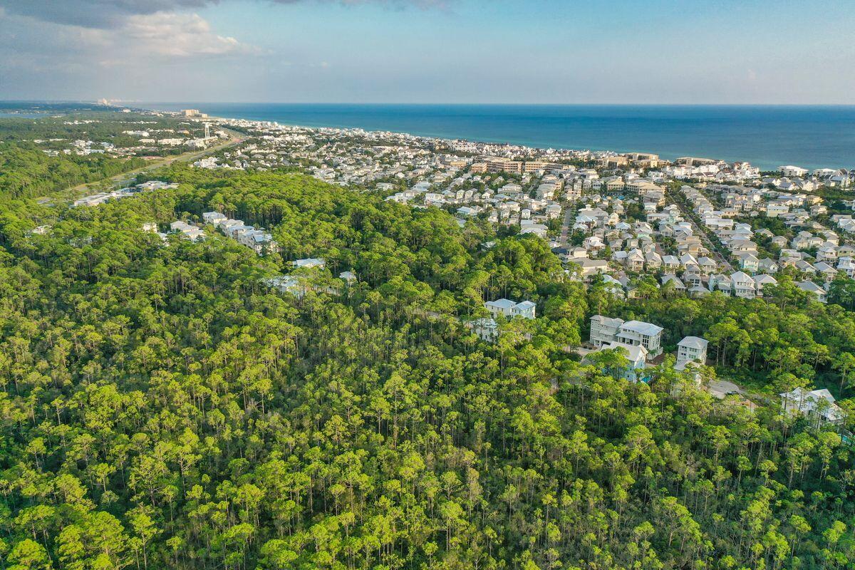 TREETOP VILLAGE - Land