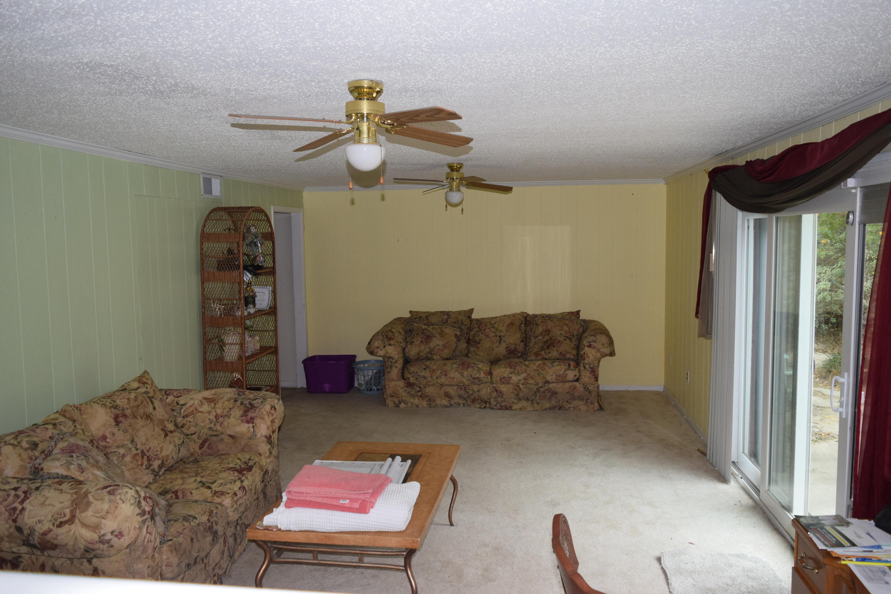 EDGEWATER VILLAGE - Residential