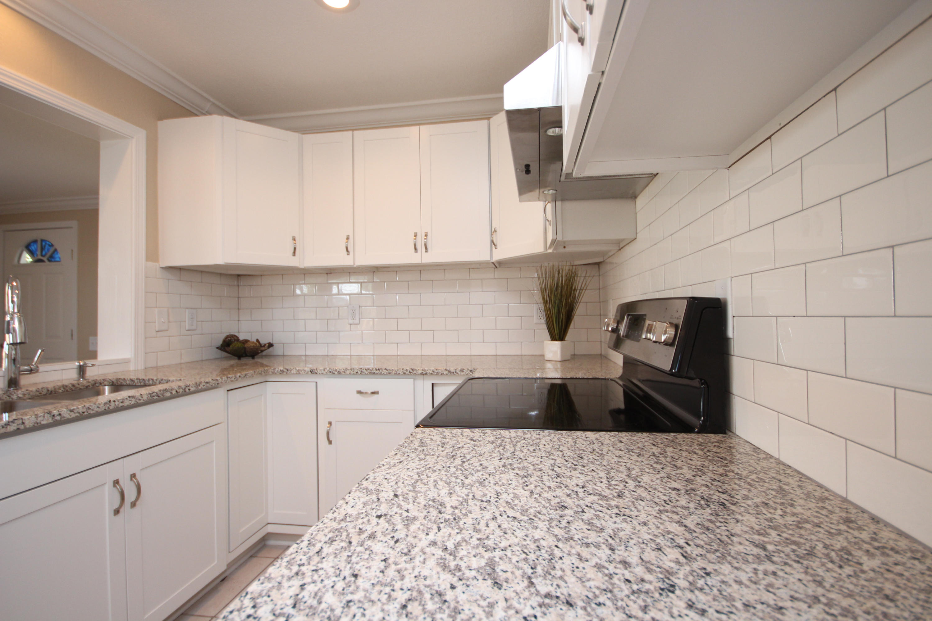 Garnier's Beach 3rd - Residential