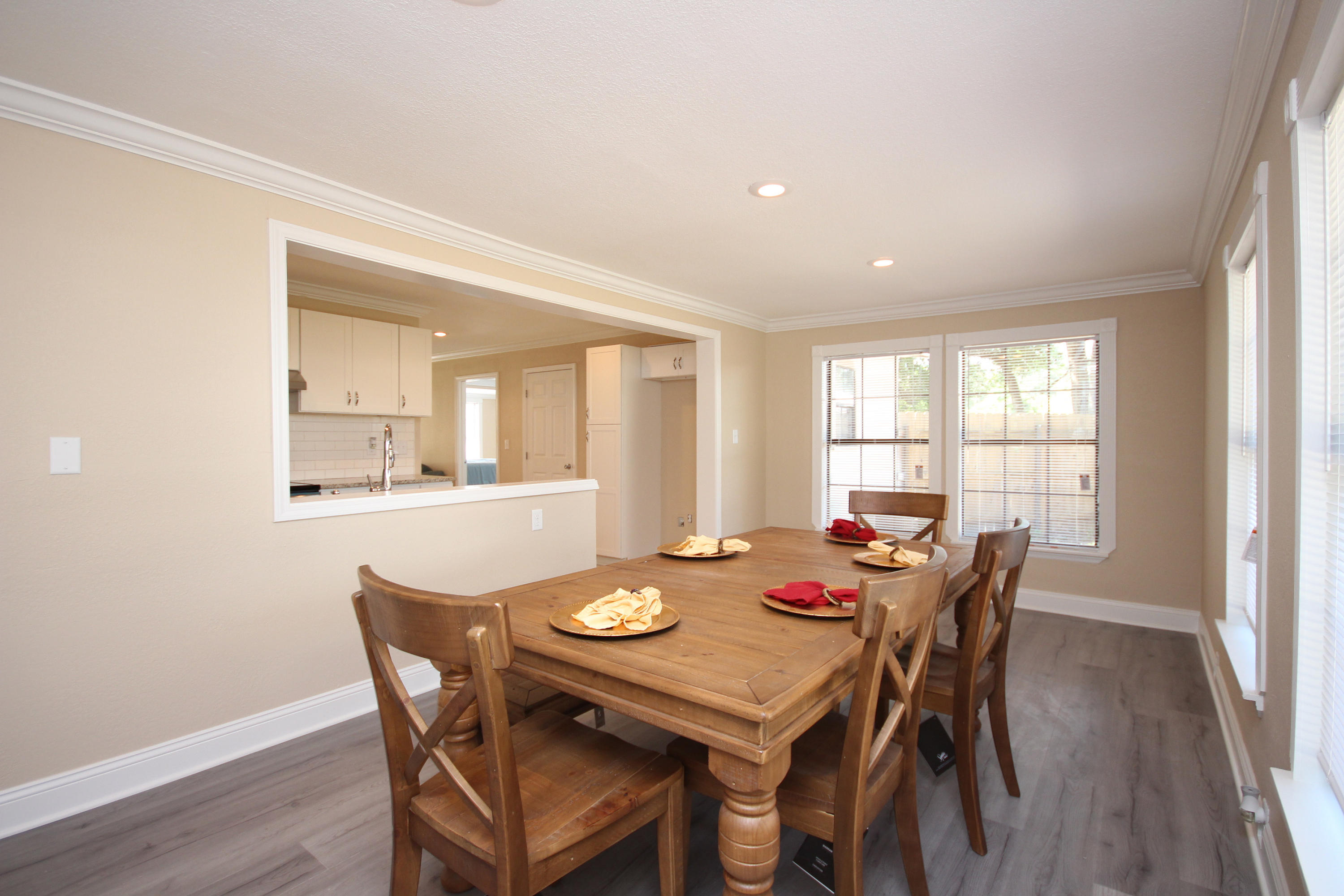 Garnier's Beach 3rd - Residential