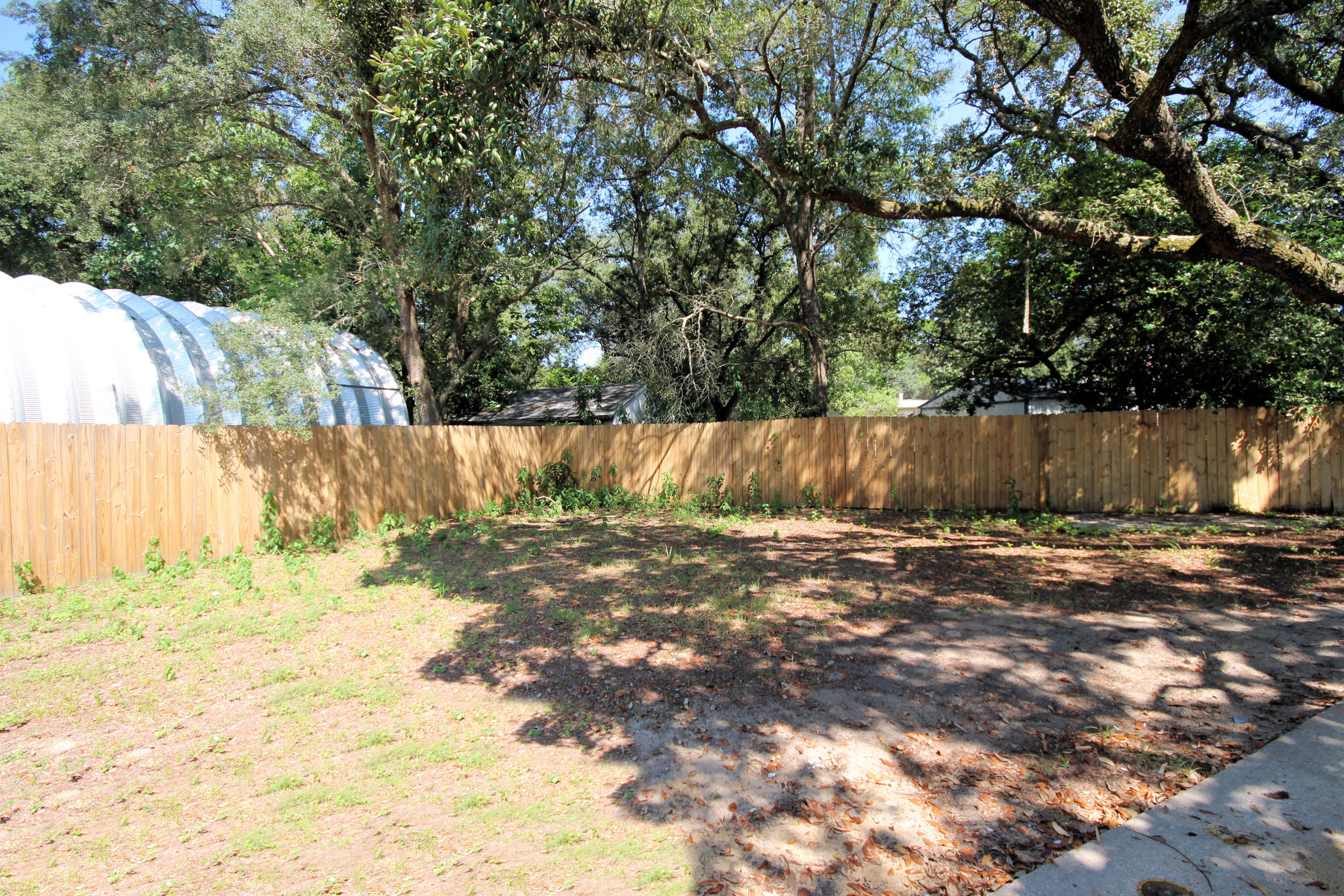 Garnier's Beach 3rd - Residential