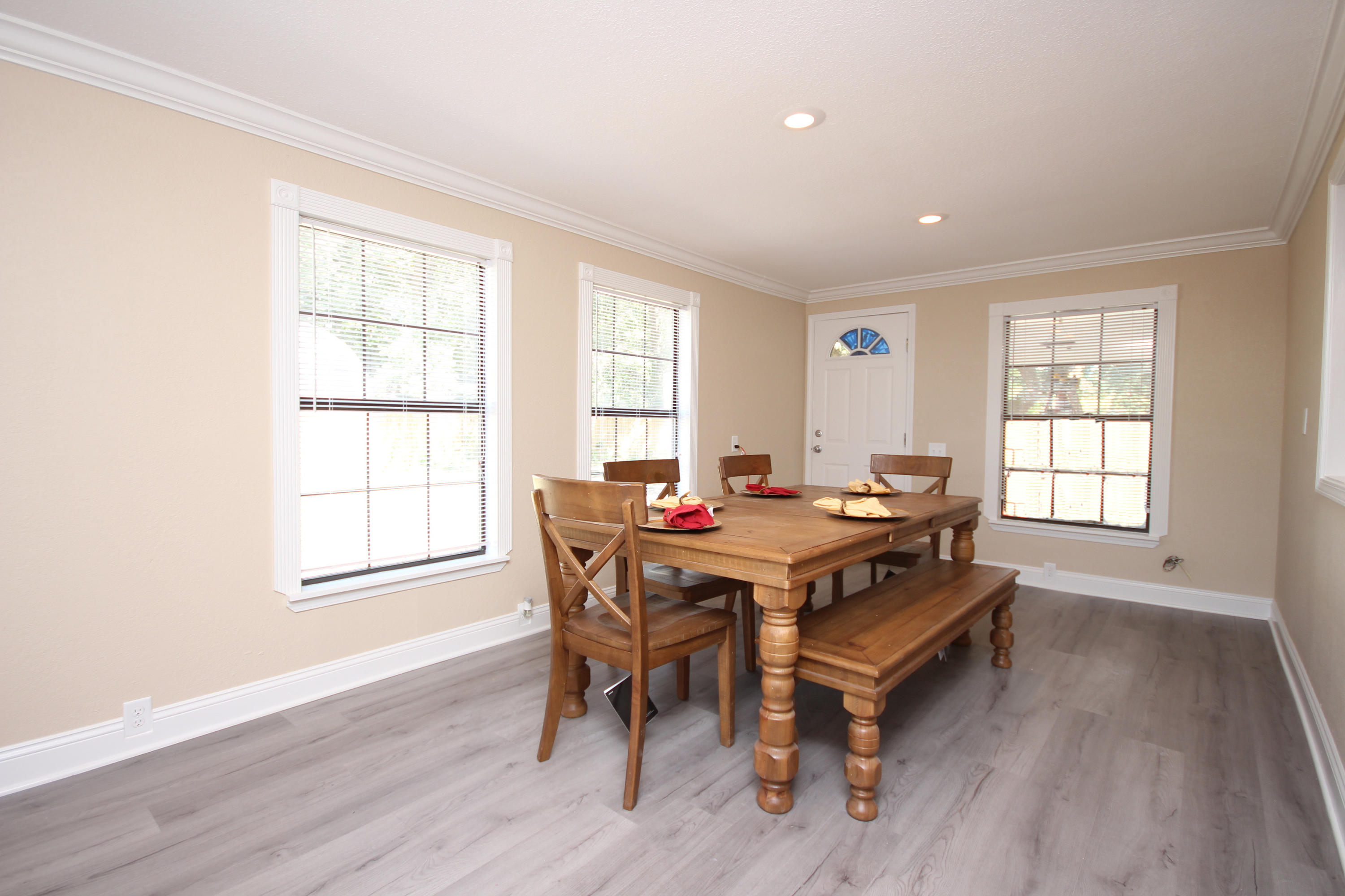 Garnier's Beach 3rd - Residential