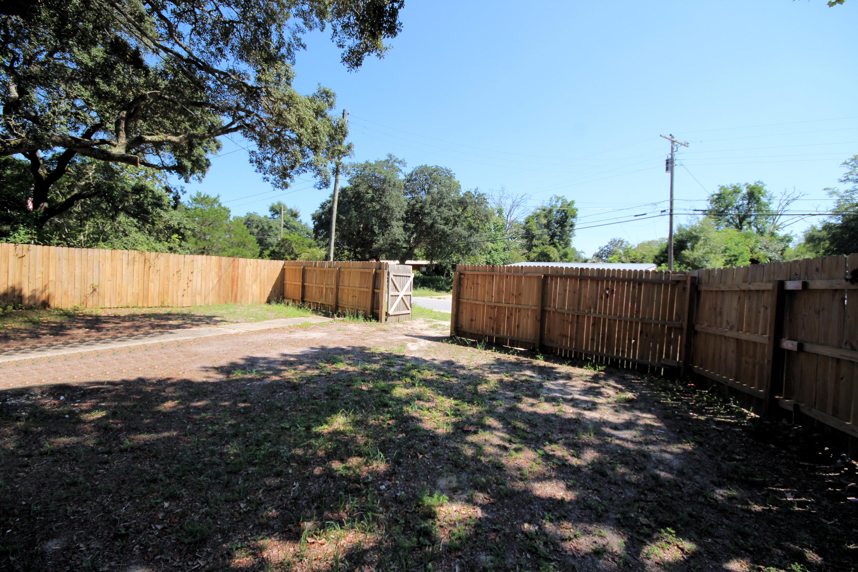 Garnier's Beach 3rd - Residential