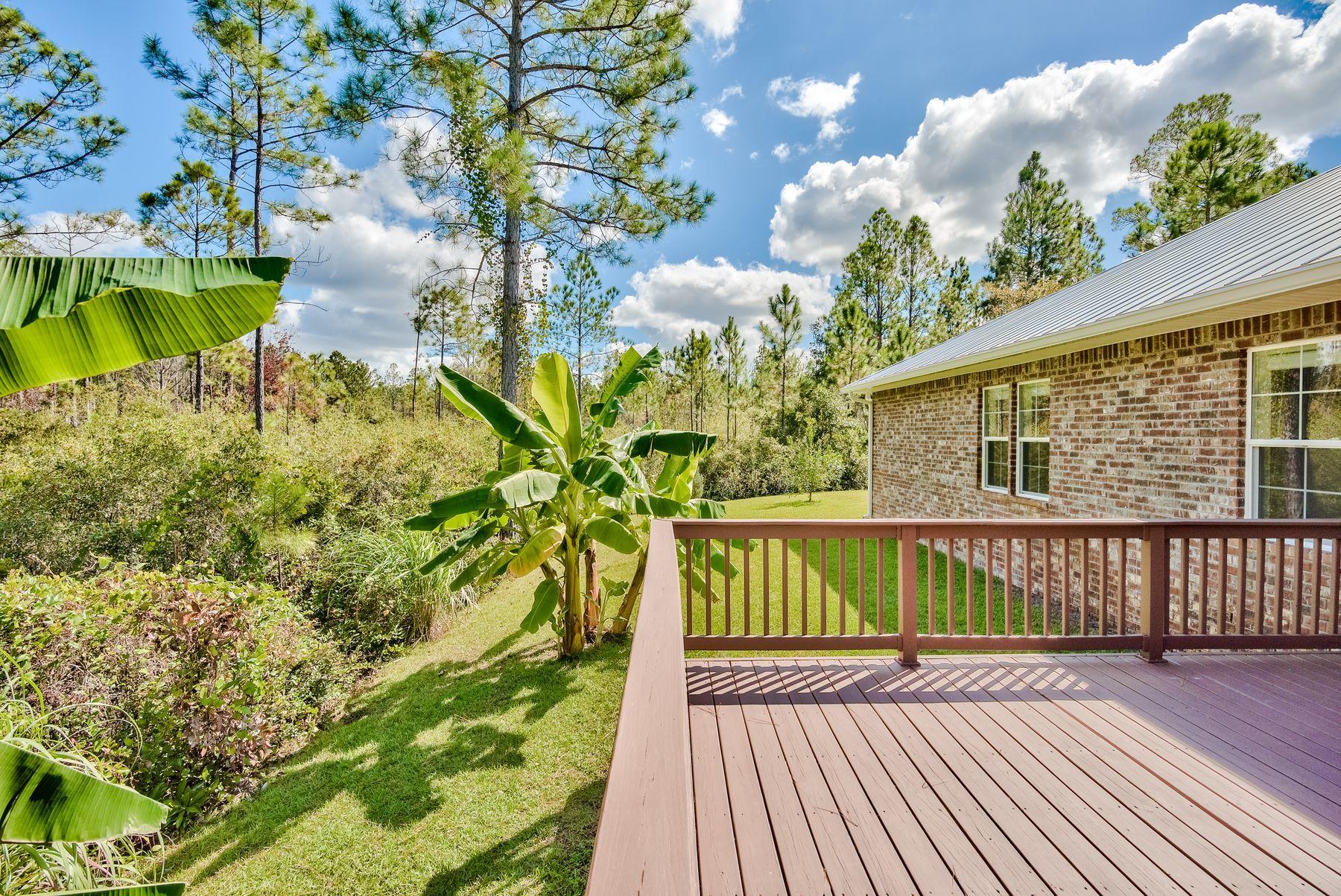 SECLUSION BAY - Residential