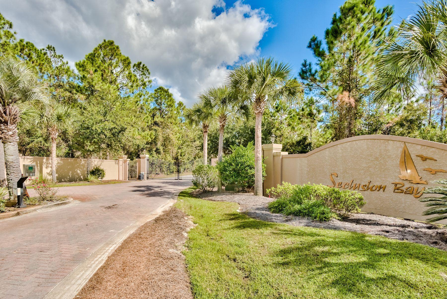 SECLUSION BAY - Residential