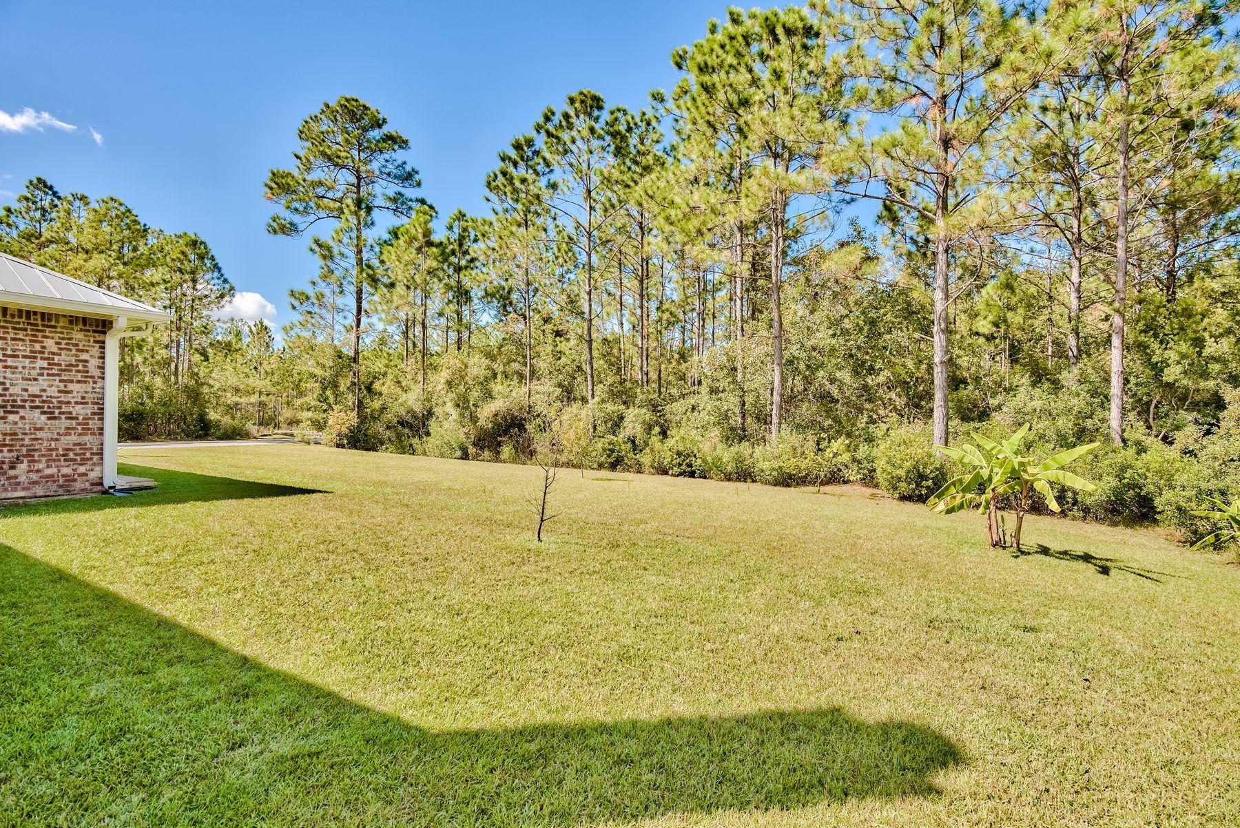 SECLUSION BAY - Residential