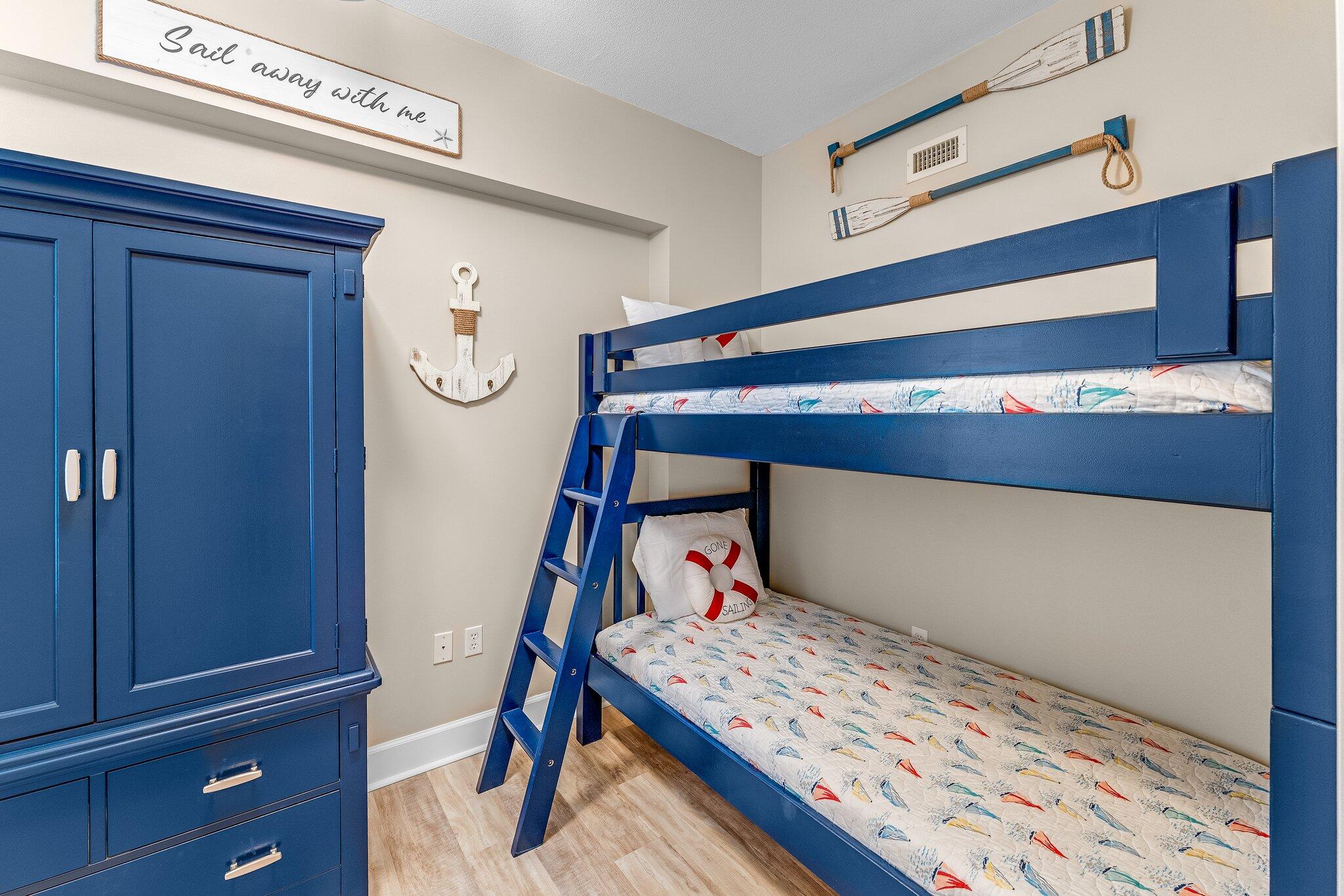 SUNRISE BEACH - Residential