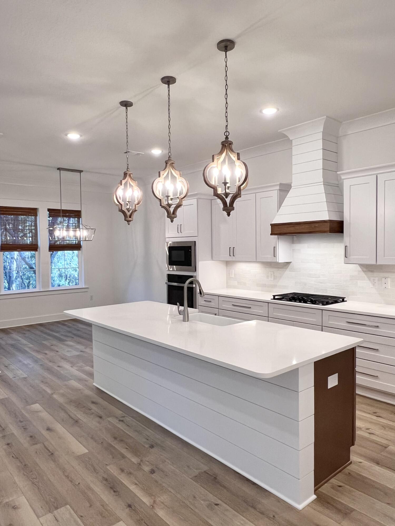 DEER MOSS CREEK - Residential