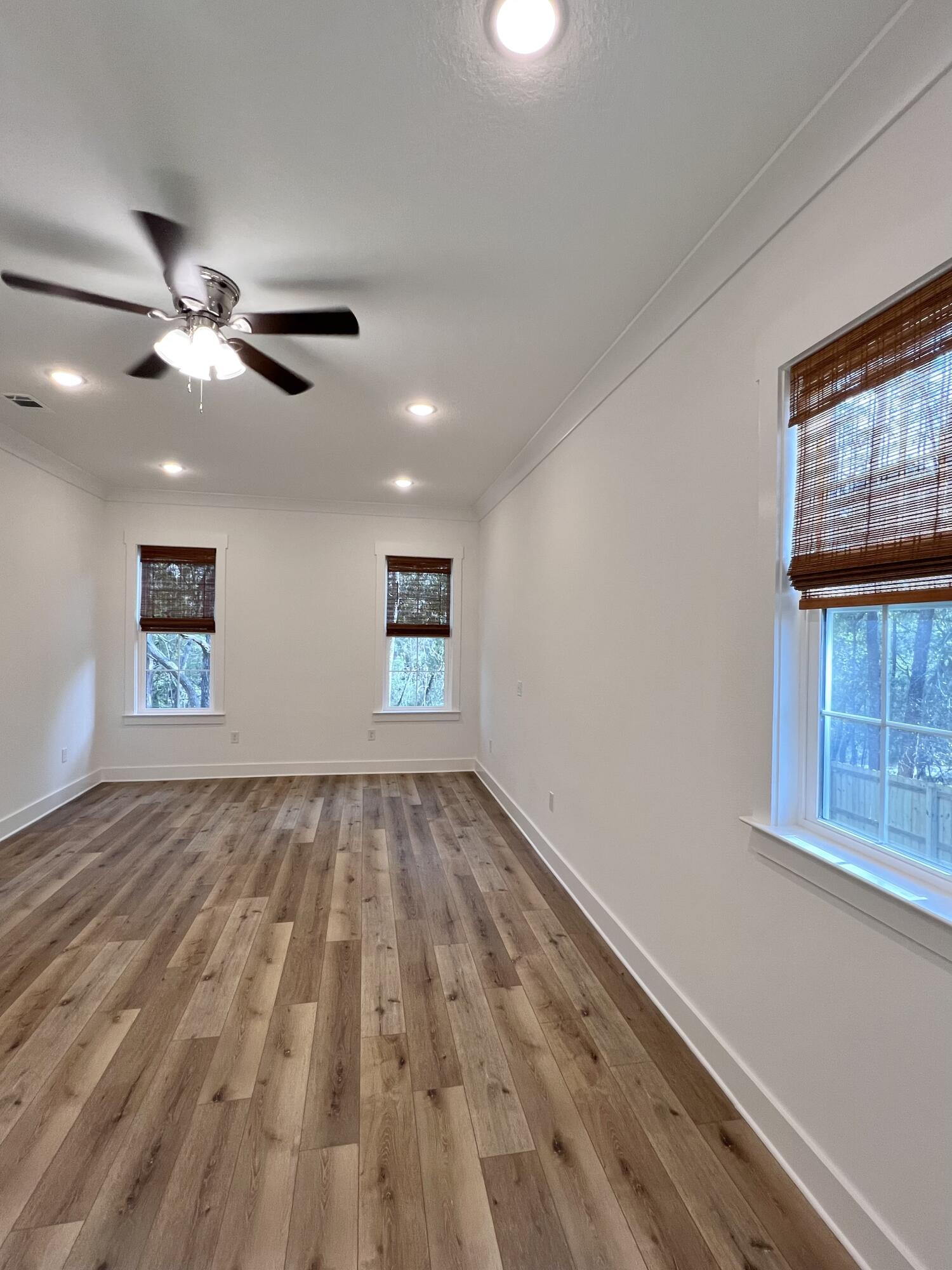 DEER MOSS CREEK - Residential