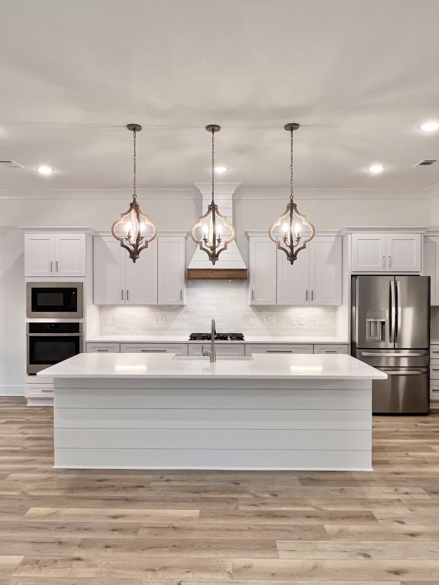 DEER MOSS CREEK - Residential