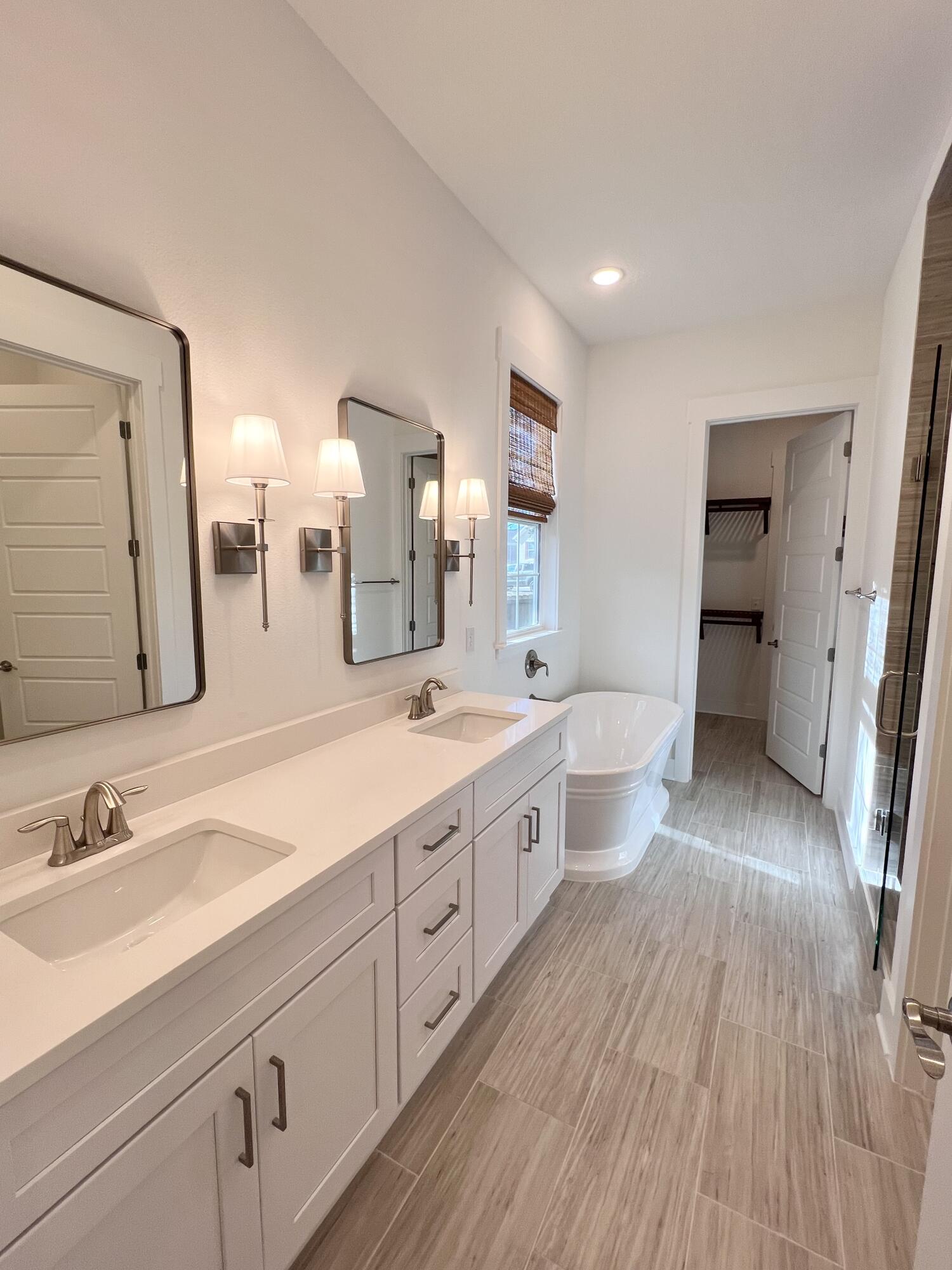 DEER MOSS CREEK - Residential