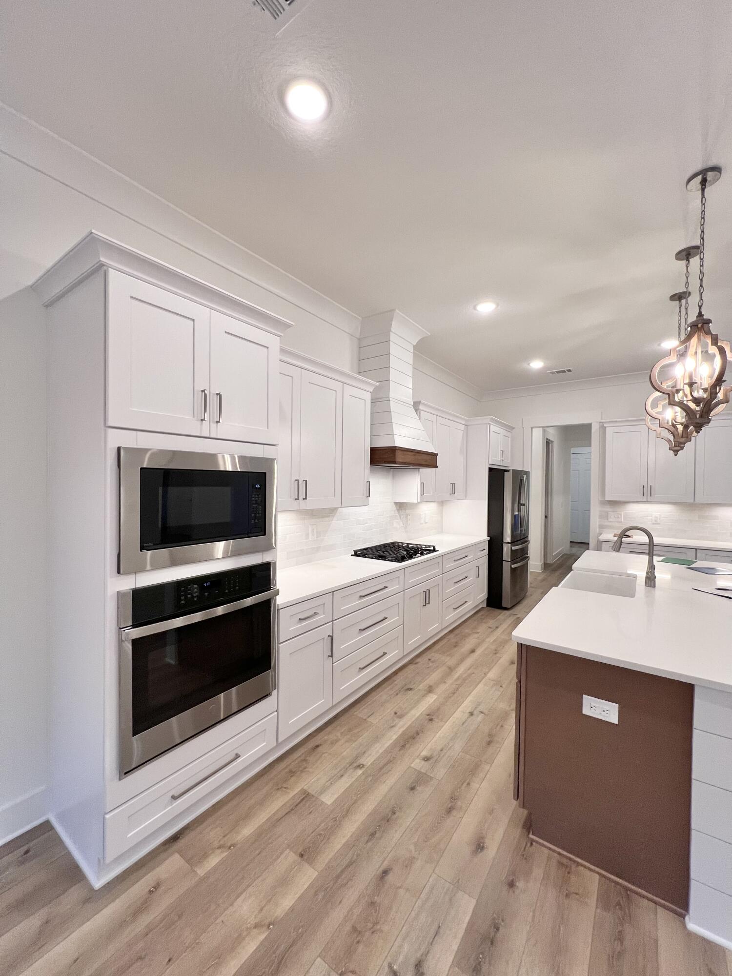 DEER MOSS CREEK - Residential