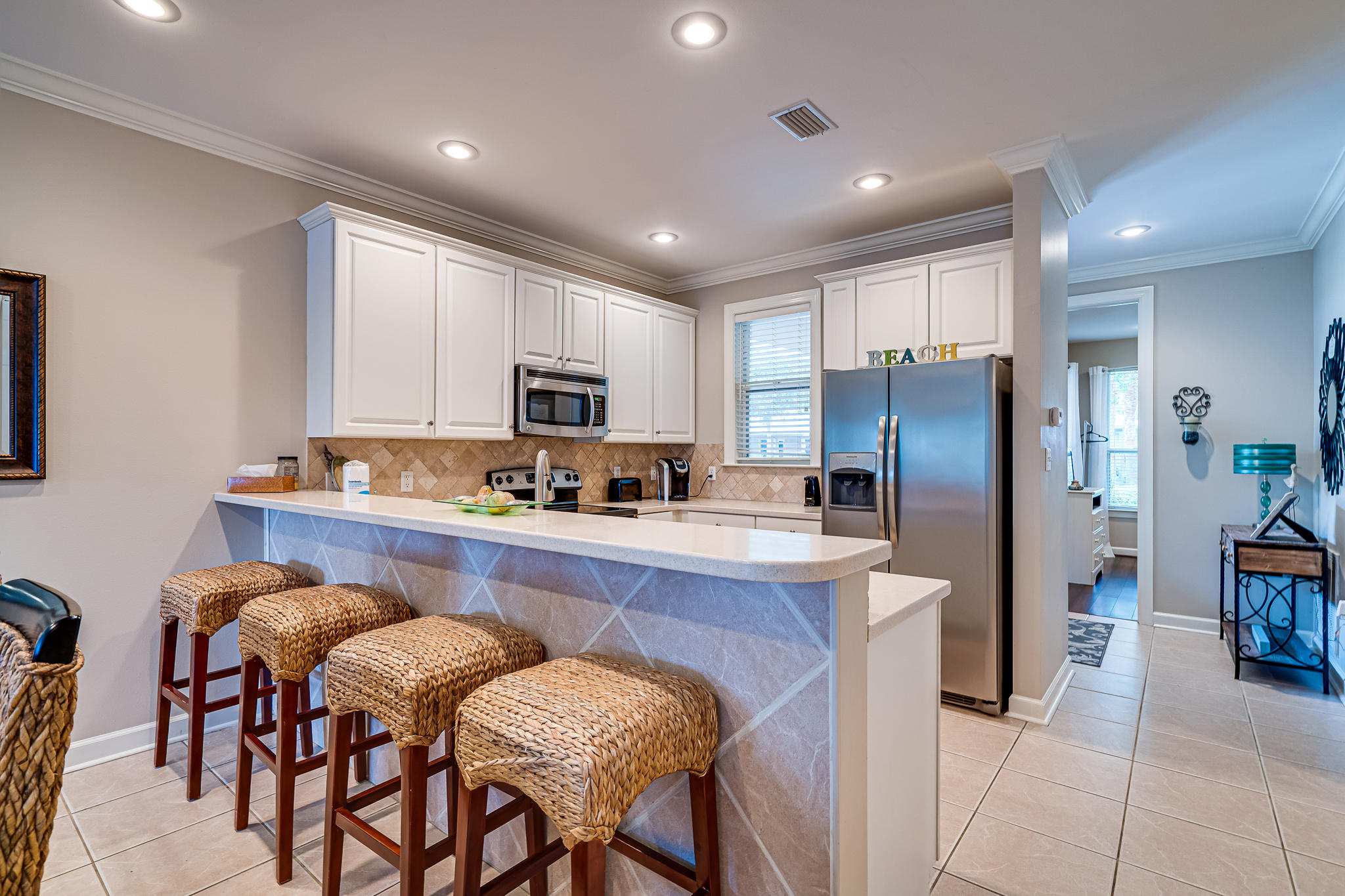 CRYSTAL LAKE - Residential